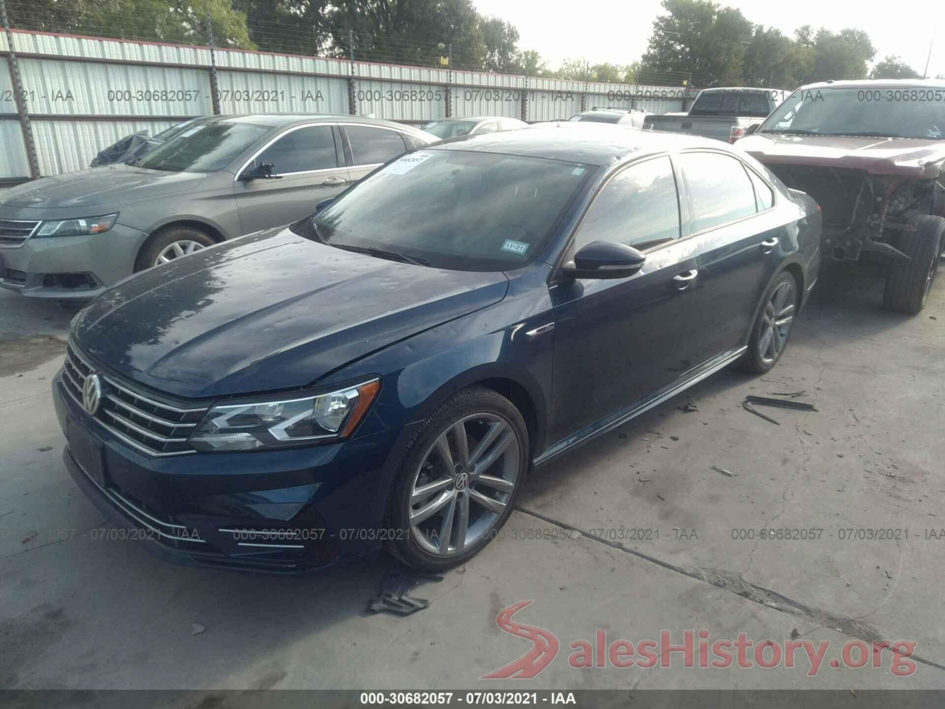 1VWAA7A36JC052023 2018 VOLKSWAGEN PASSAT