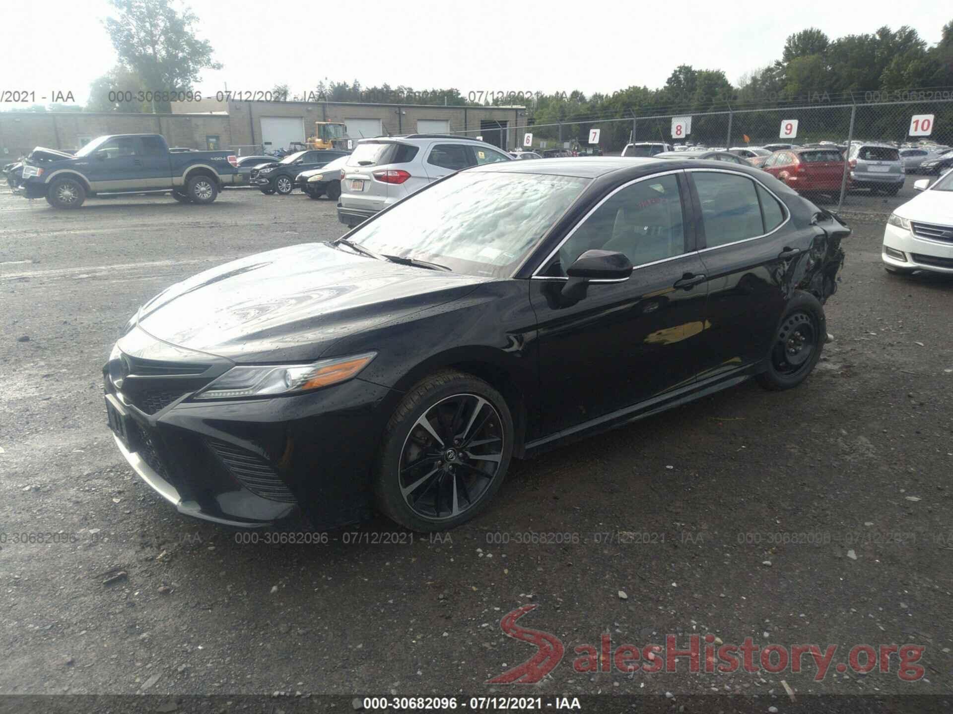 4T1B61HK9KU821382 2019 TOYOTA CAMRY