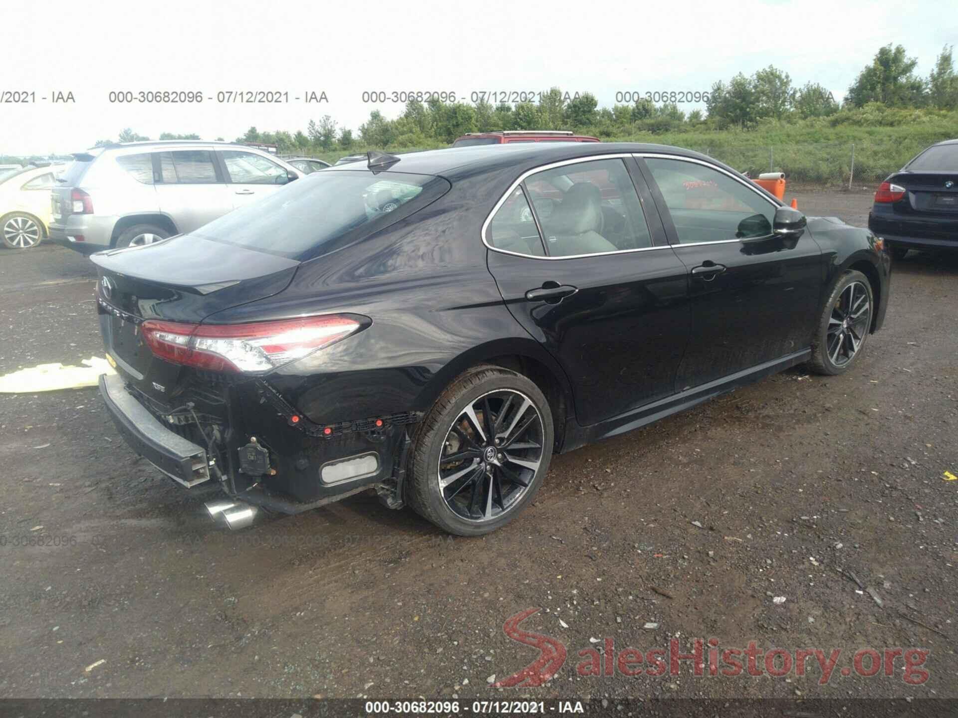 4T1B61HK9KU821382 2019 TOYOTA CAMRY