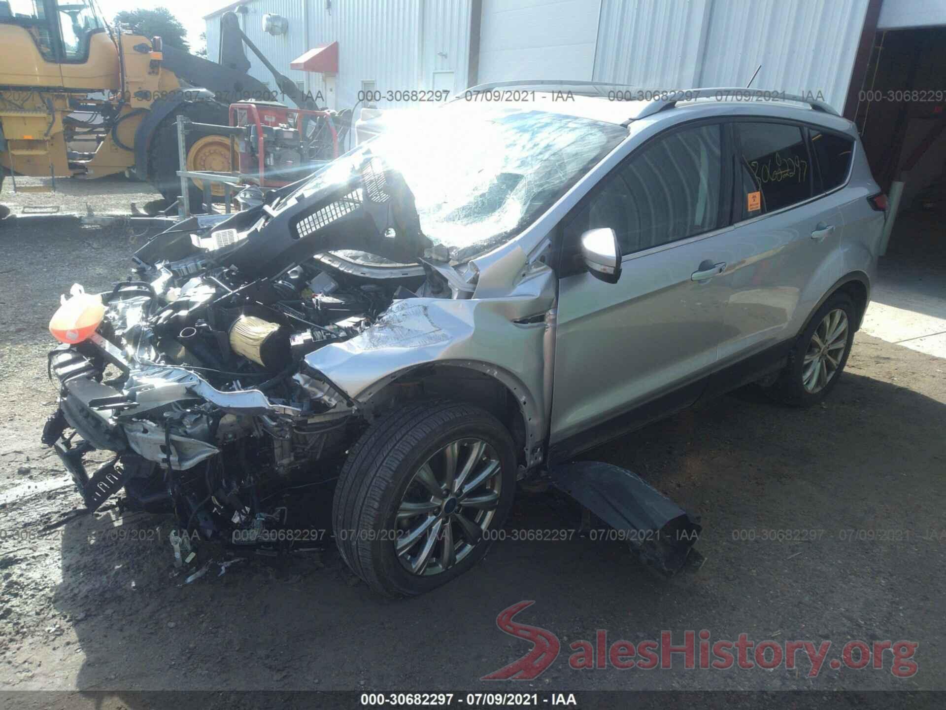 1FMCU9J9XJUA83168 2018 FORD ESCAPE