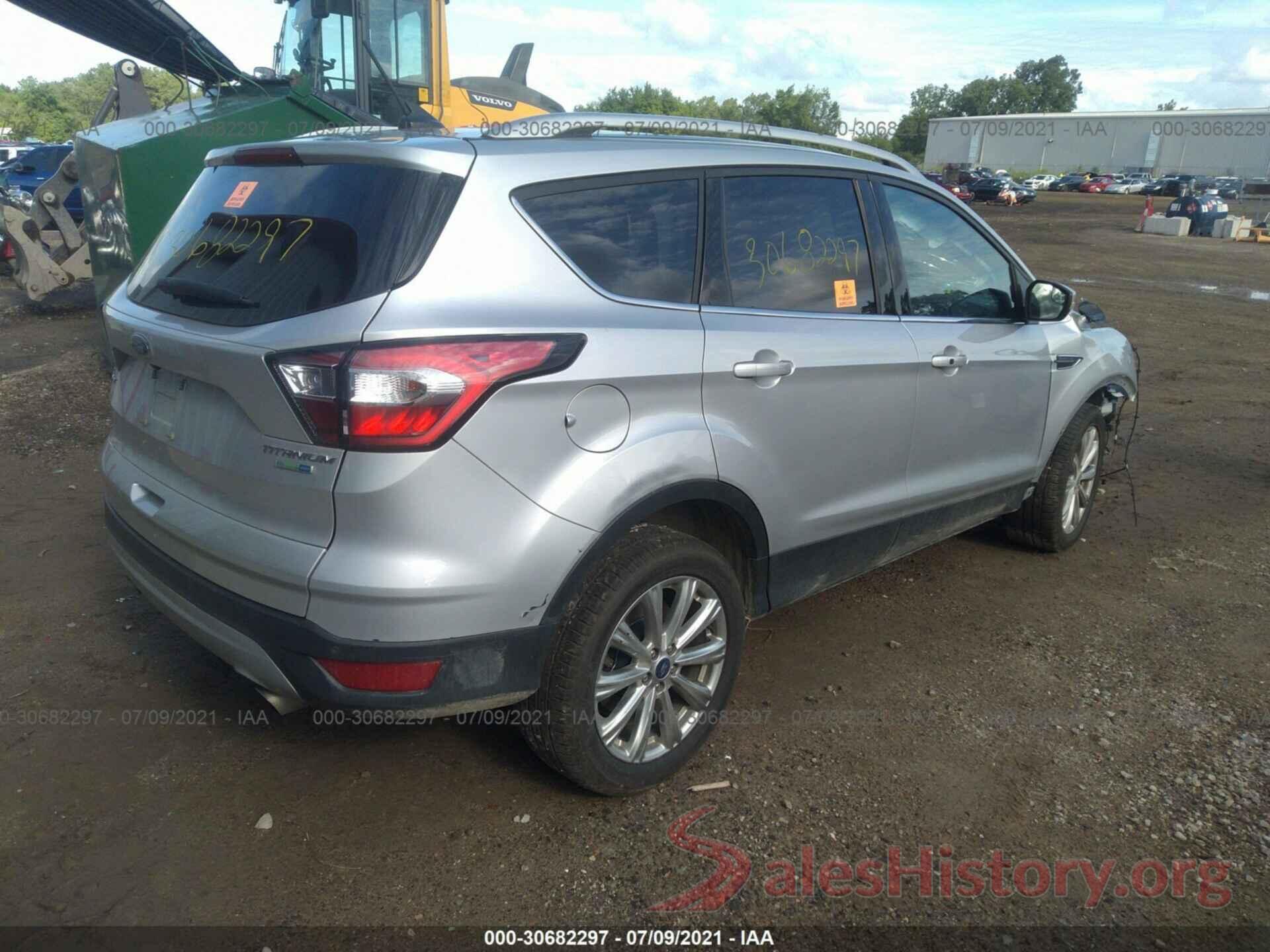 1FMCU9J9XJUA83168 2018 FORD ESCAPE