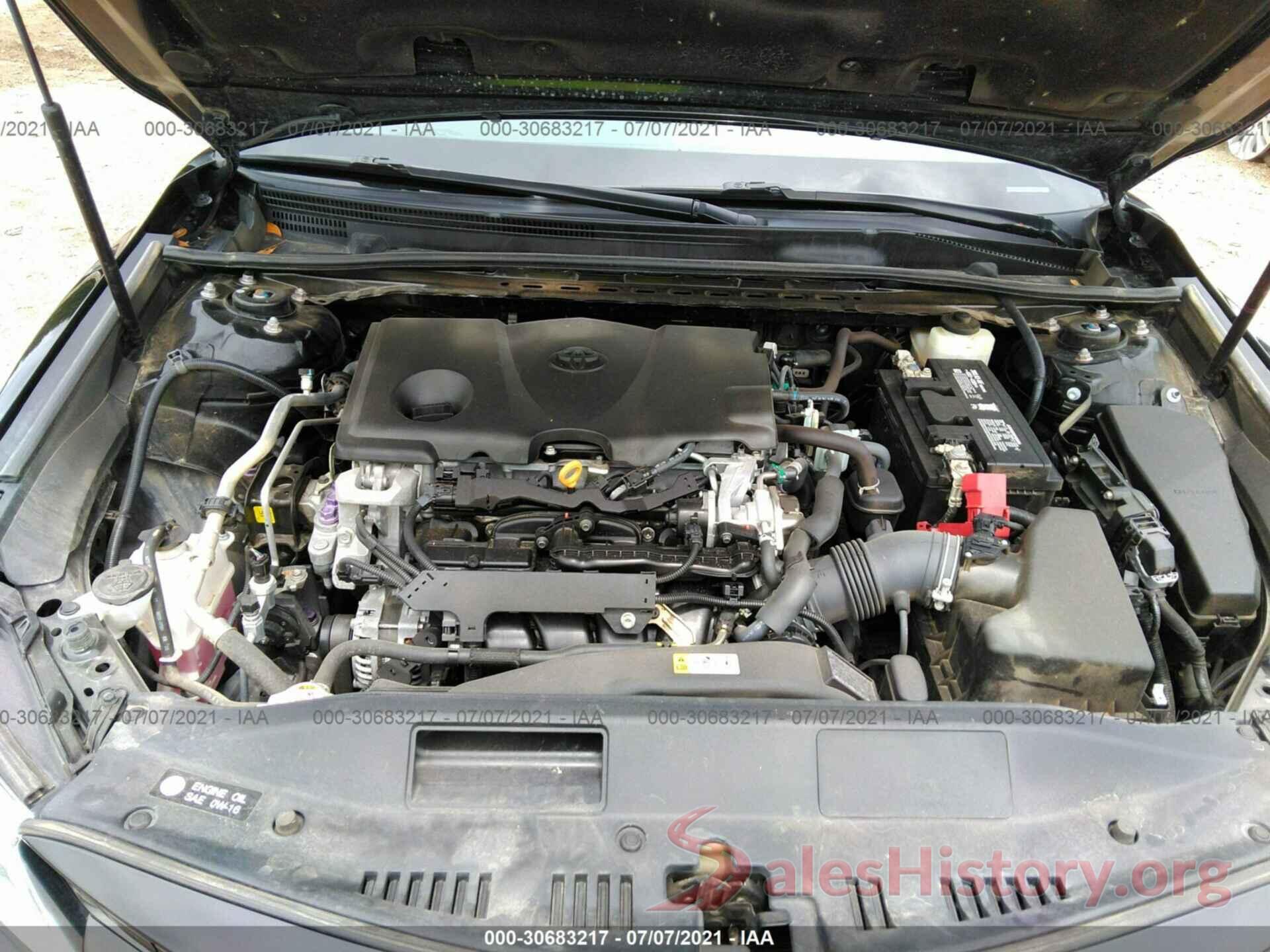 4T1B11HK3JU567570 2018 TOYOTA CAMRY