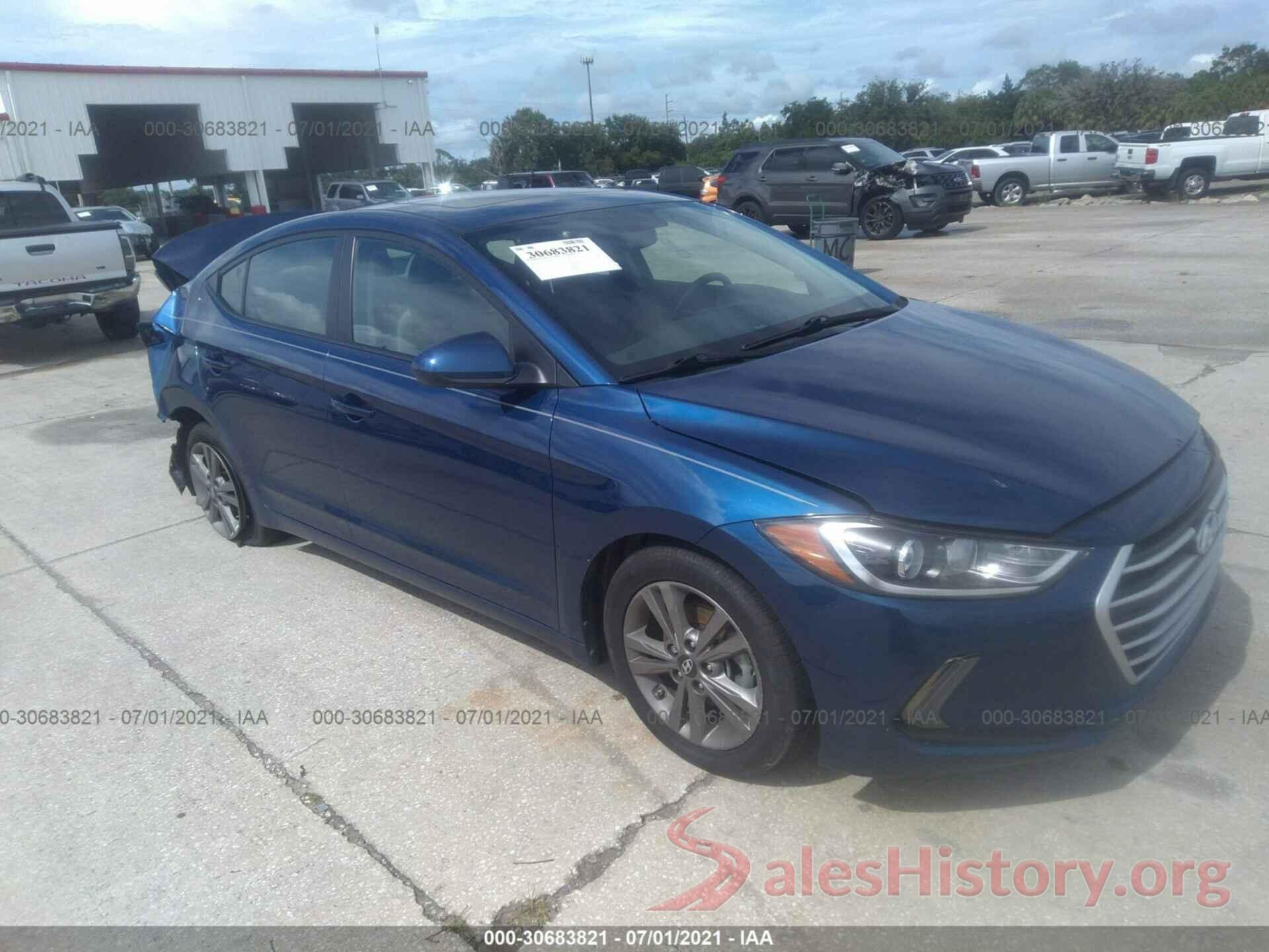 5NPD84LF0JH385629 2018 HYUNDAI ELANTRA