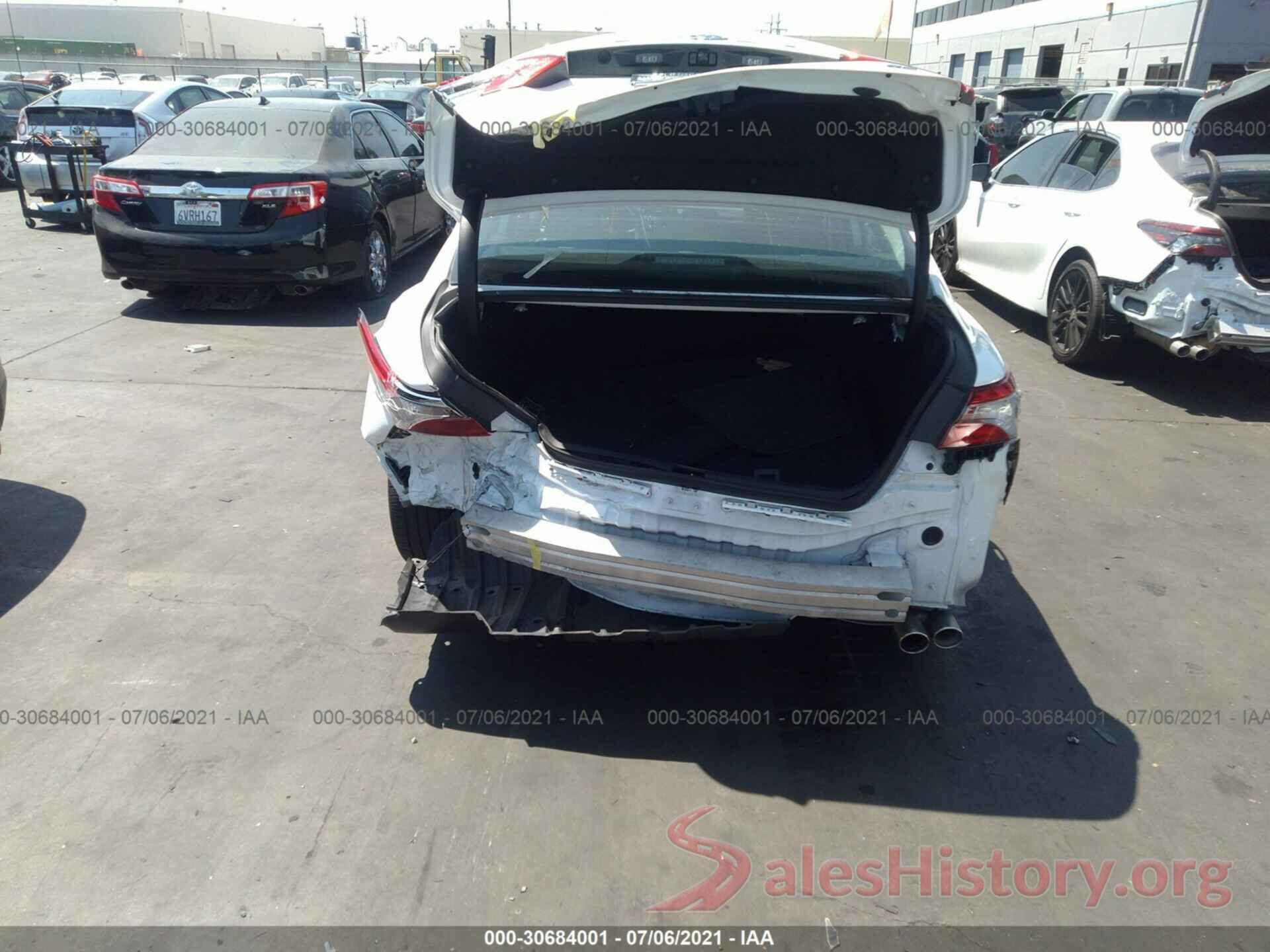 4T1B11HK8KU228448 2019 TOYOTA CAMRY