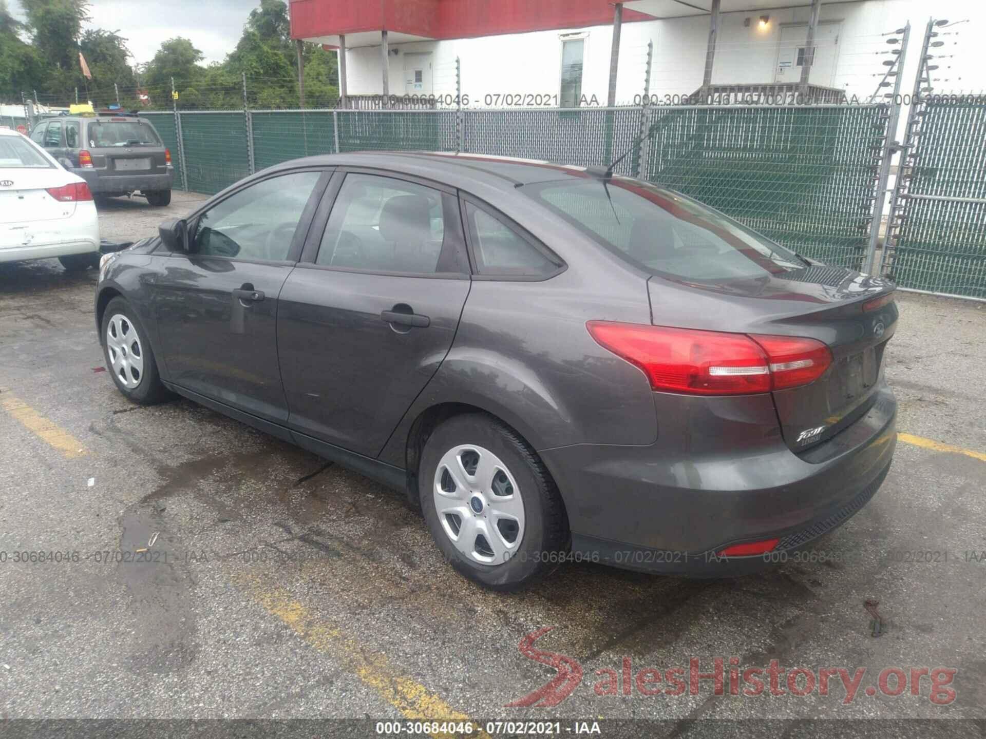 1FADP3E25JL266452 2018 FORD FOCUS