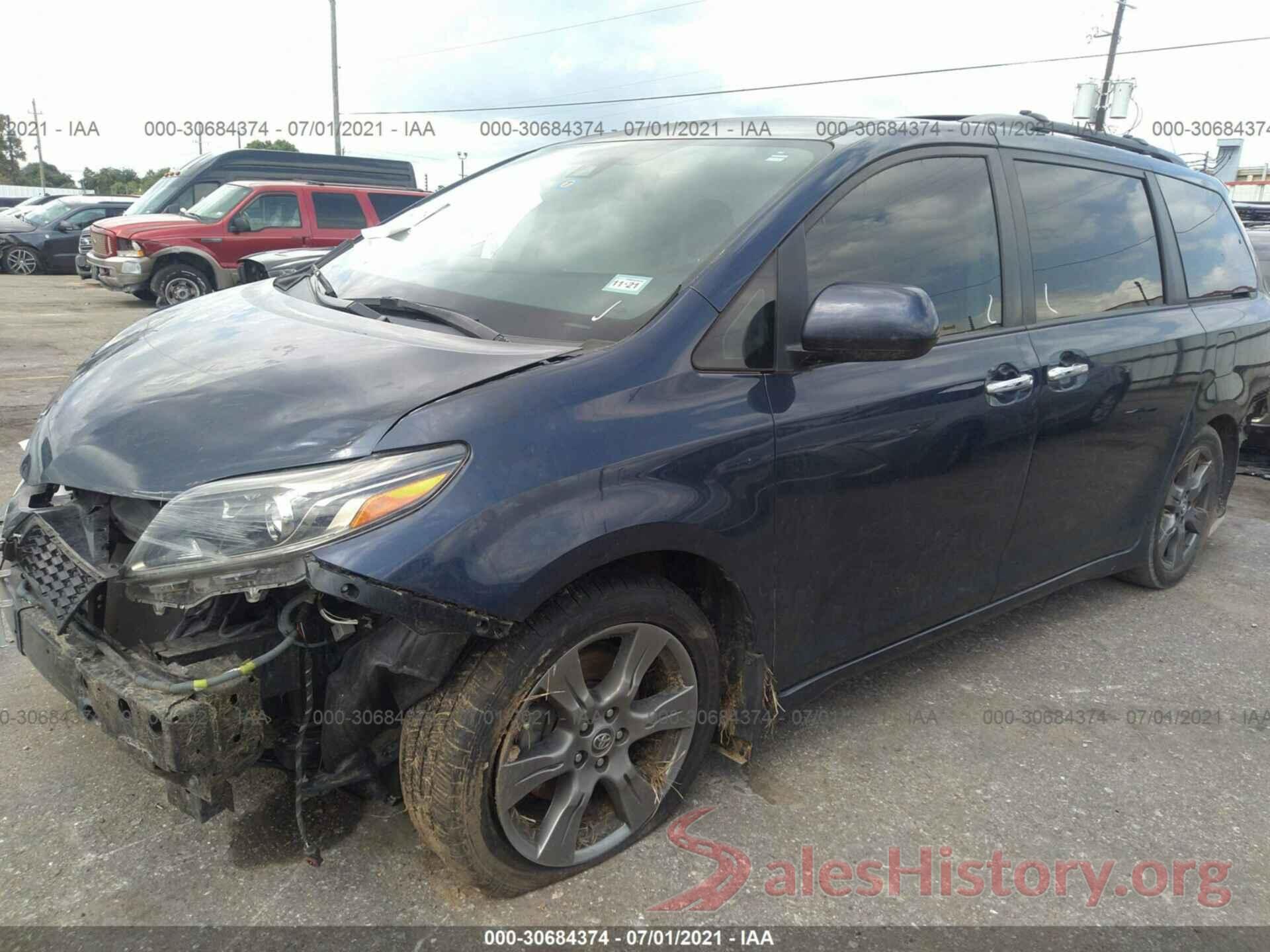 5TDXZ3DC2KS966991 2019 TOYOTA SIENNA