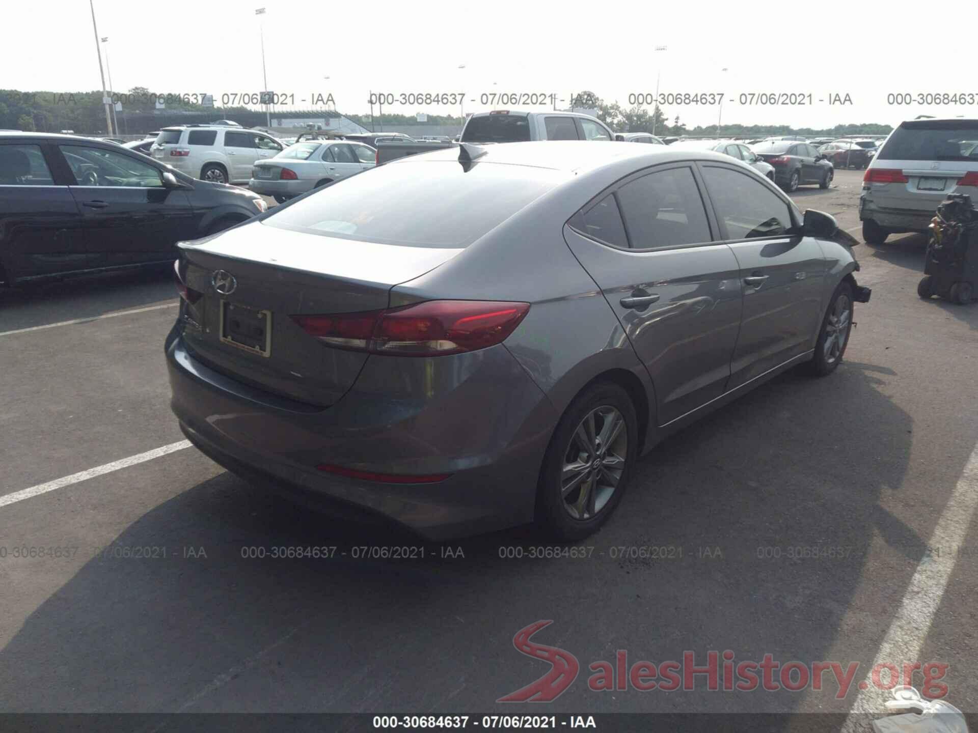 5NPD84LFXJH303695 2018 HYUNDAI ELANTRA