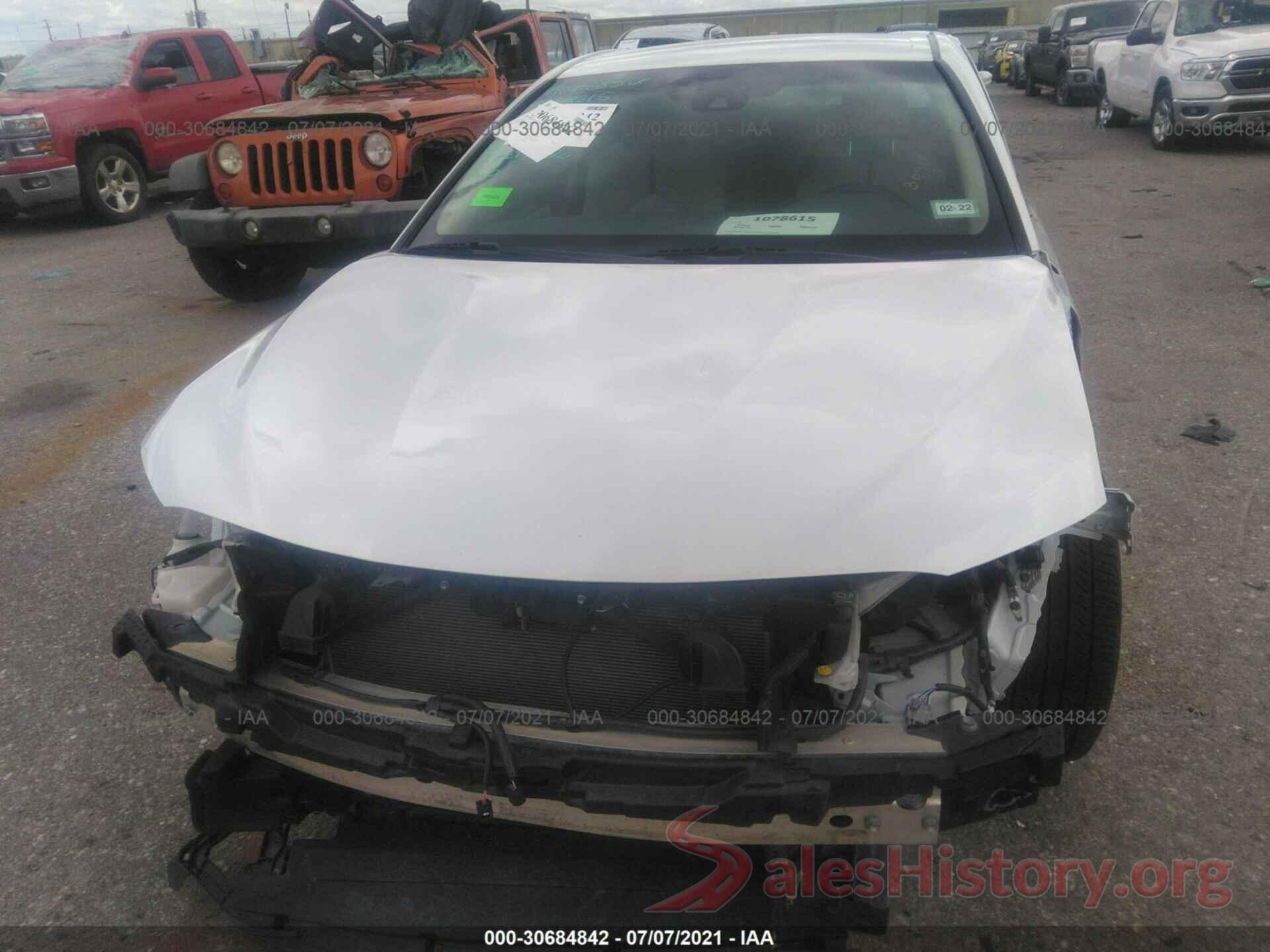 4T1B11HK8JU645177 2018 TOYOTA CAMRY