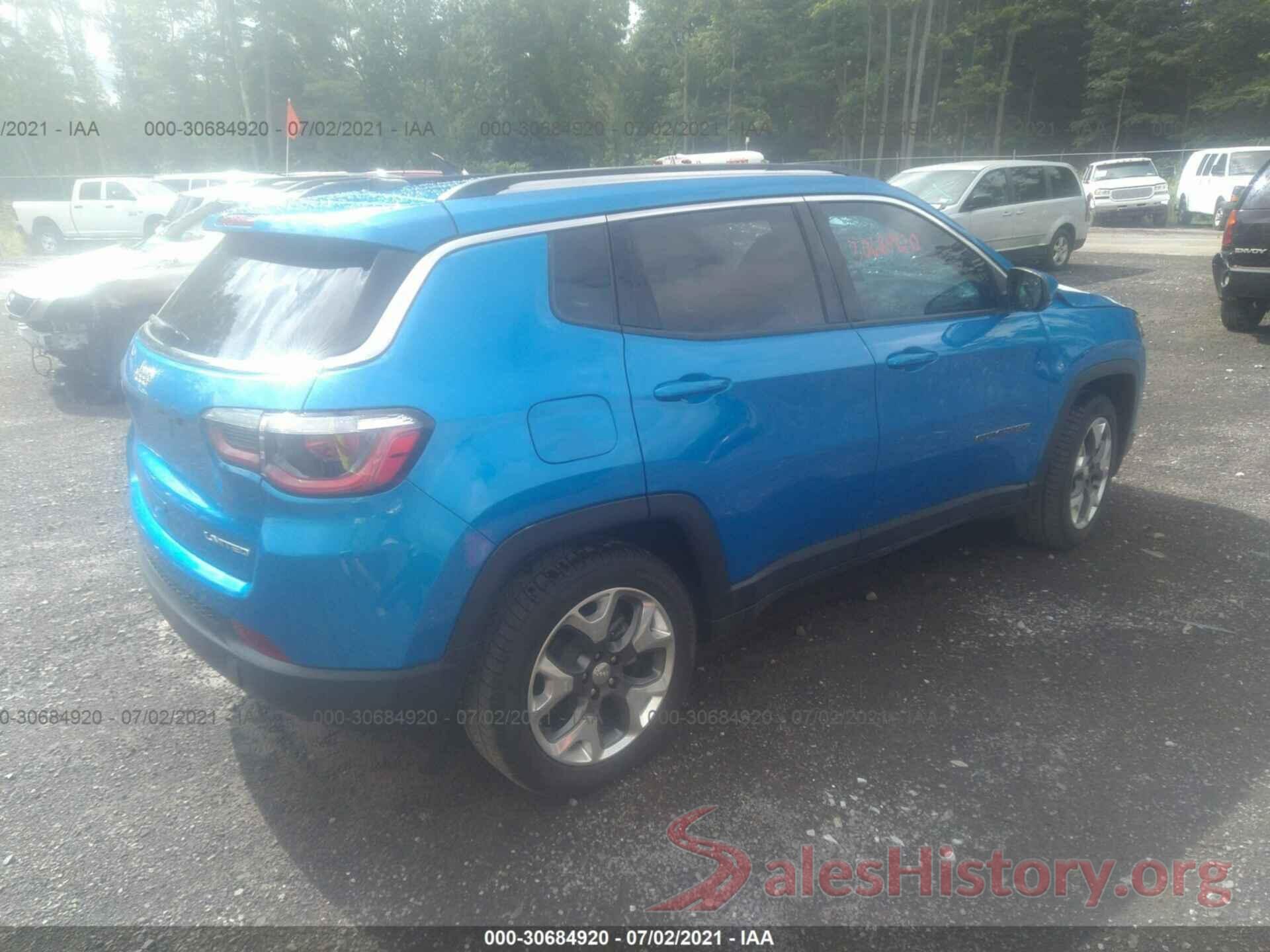 3C4NJCCB5JT358619 2018 JEEP COMPASS