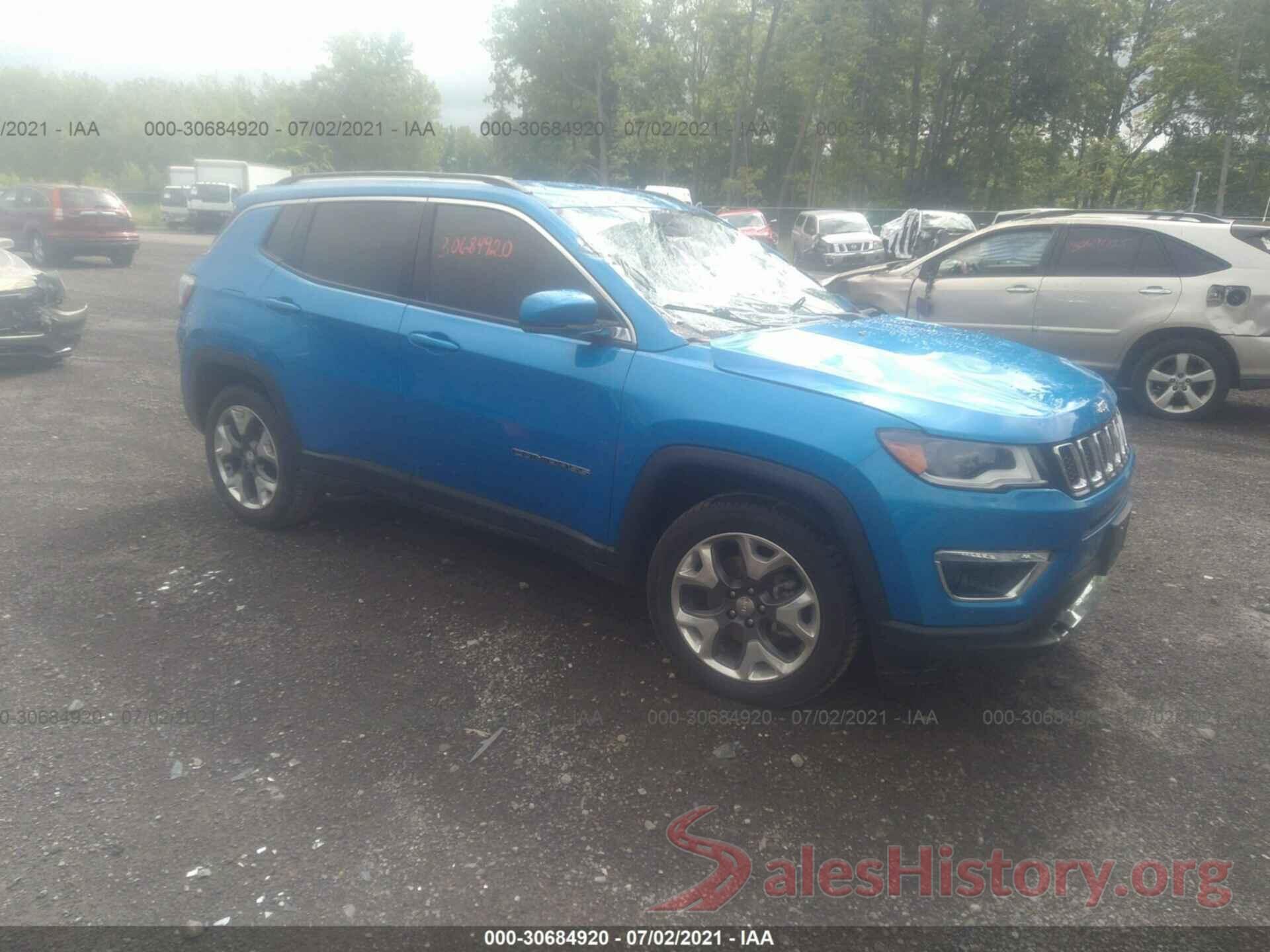 3C4NJCCB5JT358619 2018 JEEP COMPASS