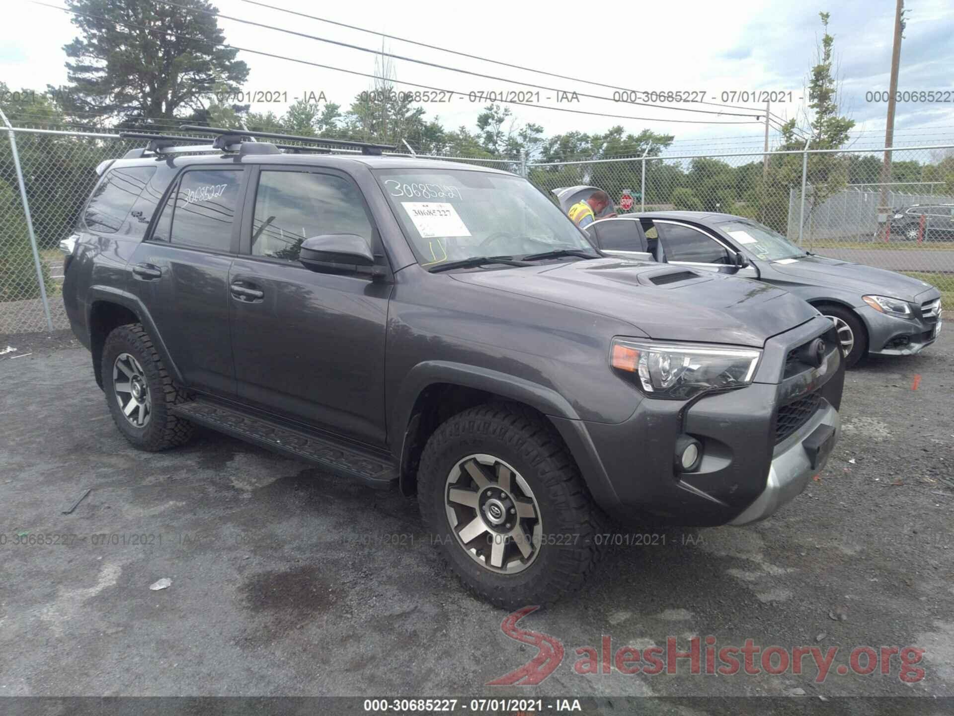 JTEBU5JR2J5494594 2018 TOYOTA 4RUNNER