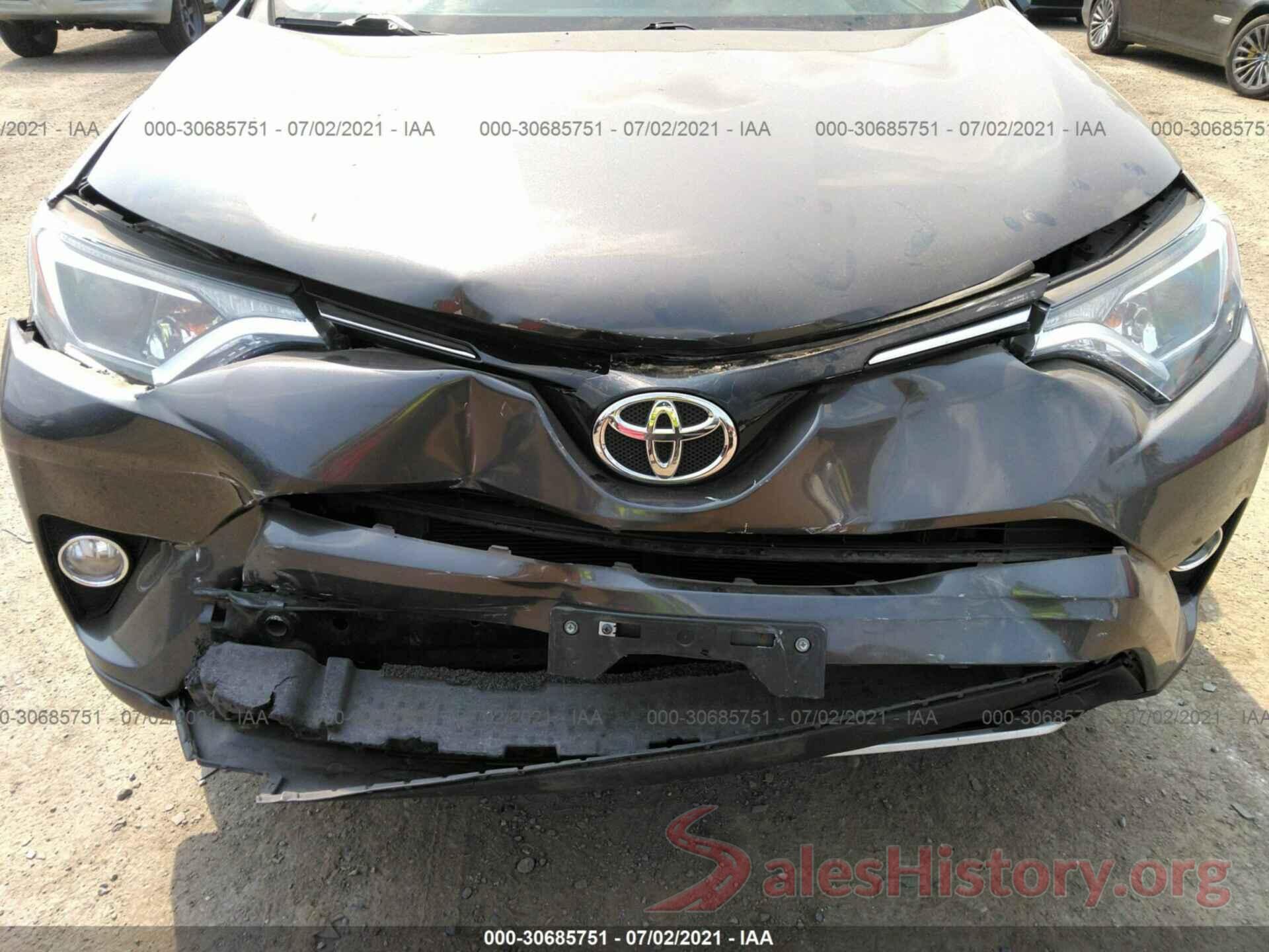 2T3RFREV8GW499764 2016 TOYOTA RAV4