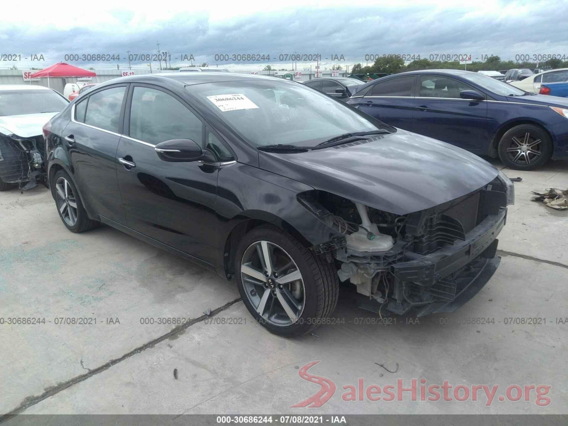 3KPFL4A82HE005085 2017 KIA FORTE