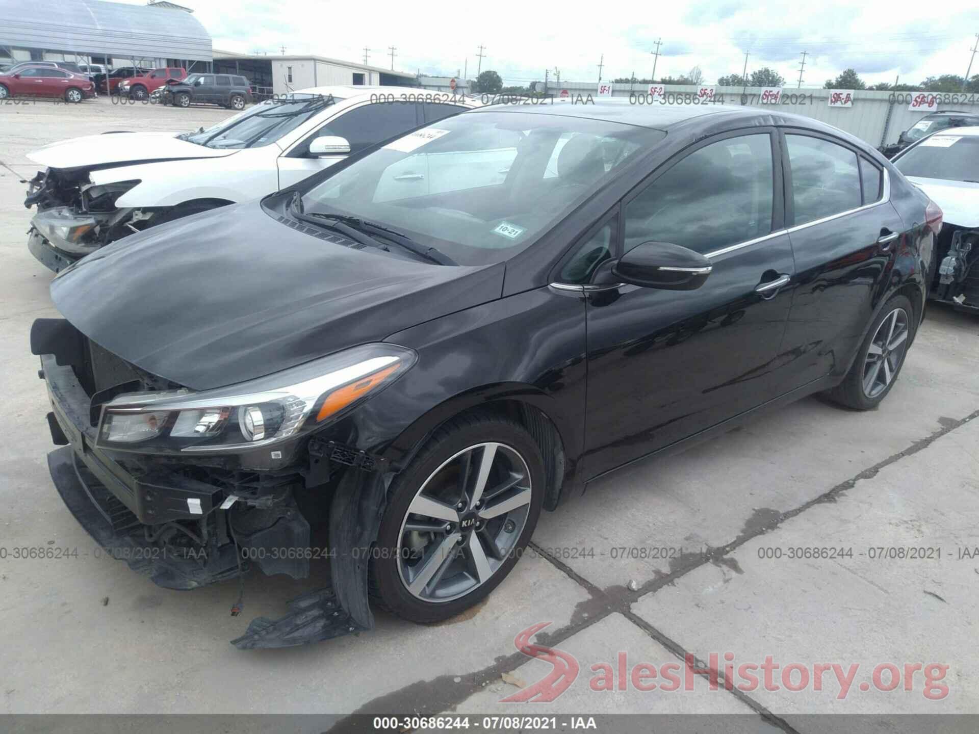 3KPFL4A82HE005085 2017 KIA FORTE