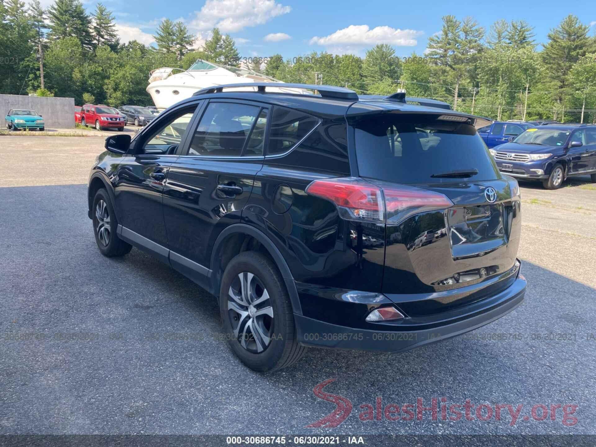 2T3ZFREV2JW495894 2018 TOYOTA RAV4