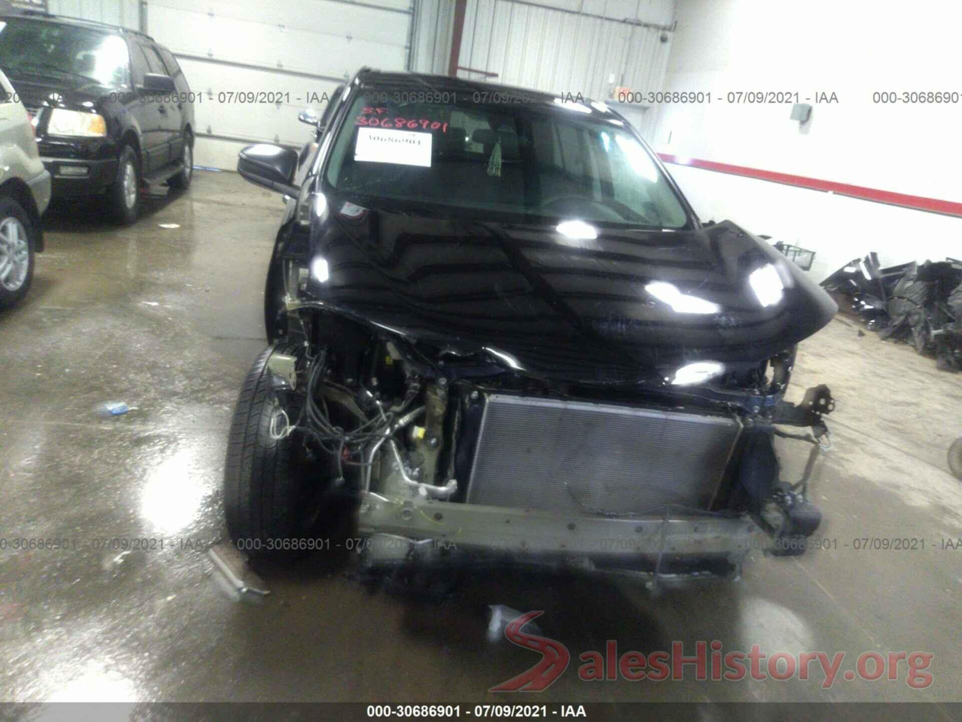 2T3BFREV6JW779448 2018 TOYOTA RAV4