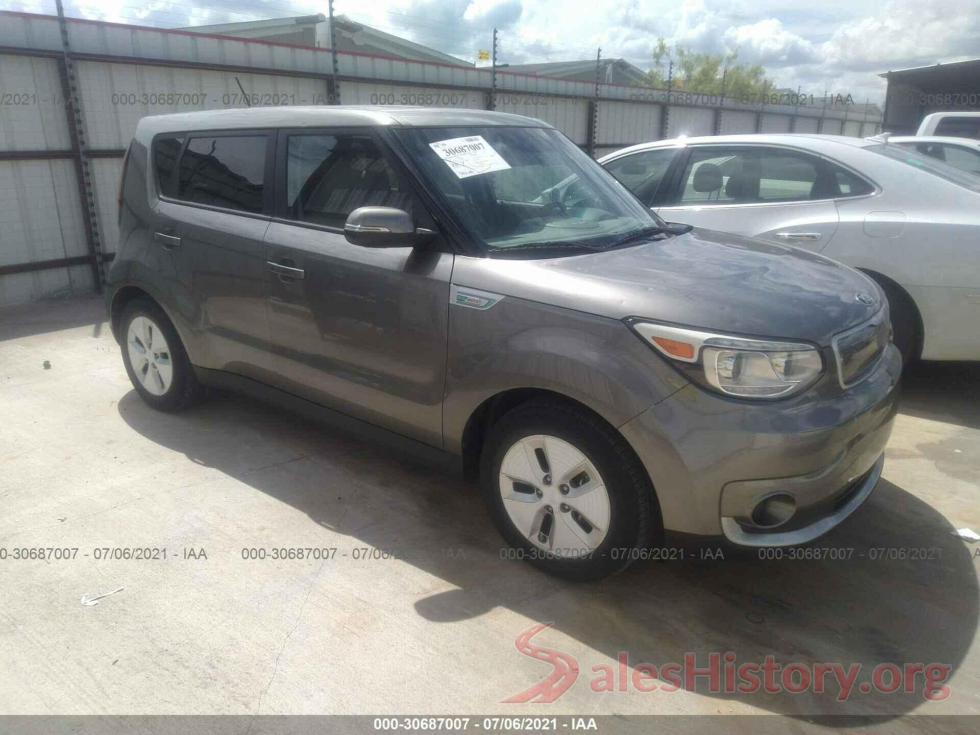 KNDJP3AE1G7006077 2016 KIA SOUL EV