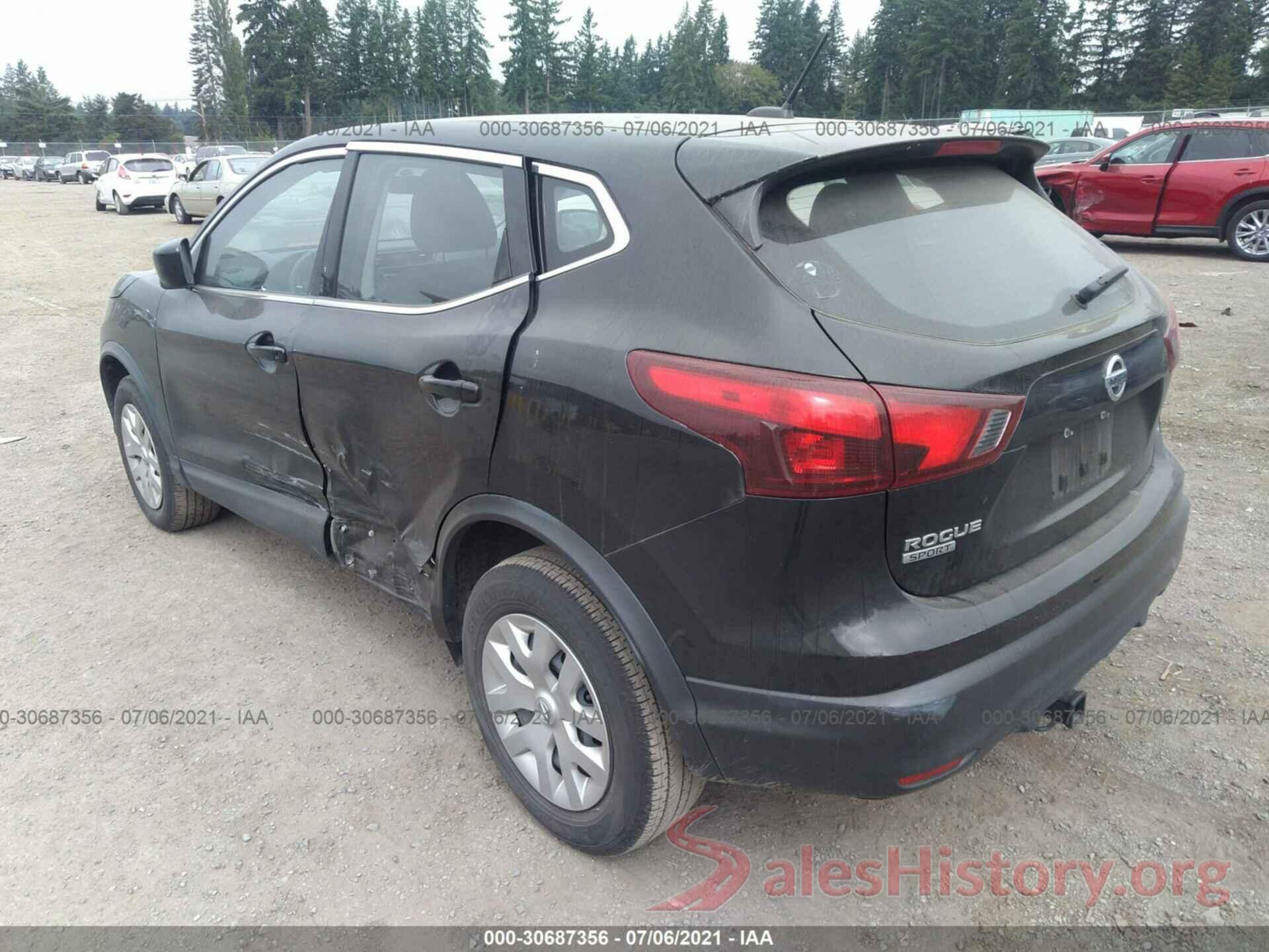 JN1BJ1CP4JW160663 2018 NISSAN ROGUE SPORT