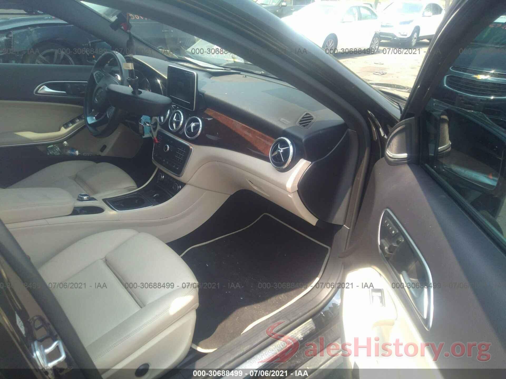 WDCTG4GBXHJ343146 2017 MERCEDES-BENZ GLA