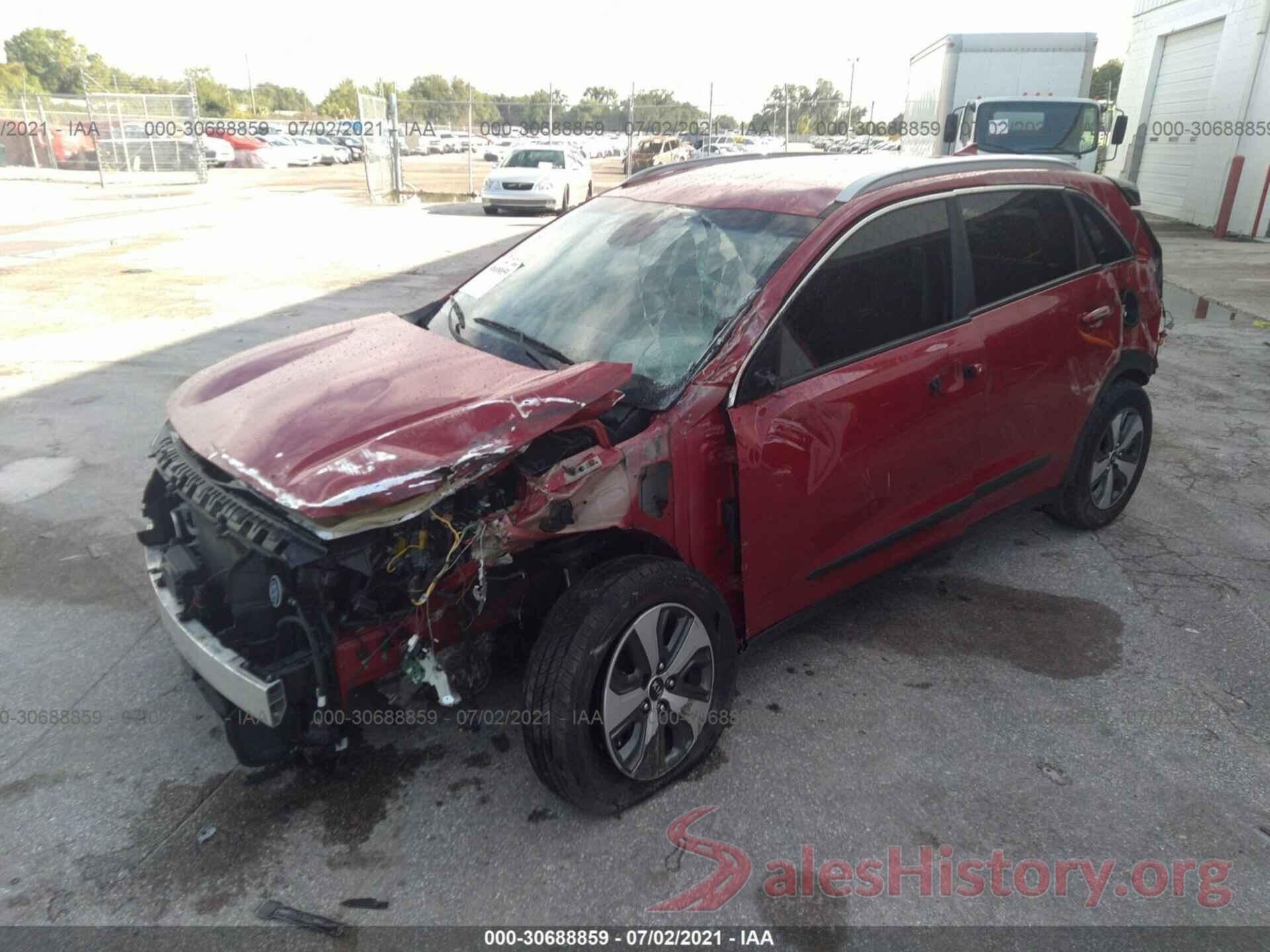 KNDCB3LC5H5069344 2017 KIA NIRO