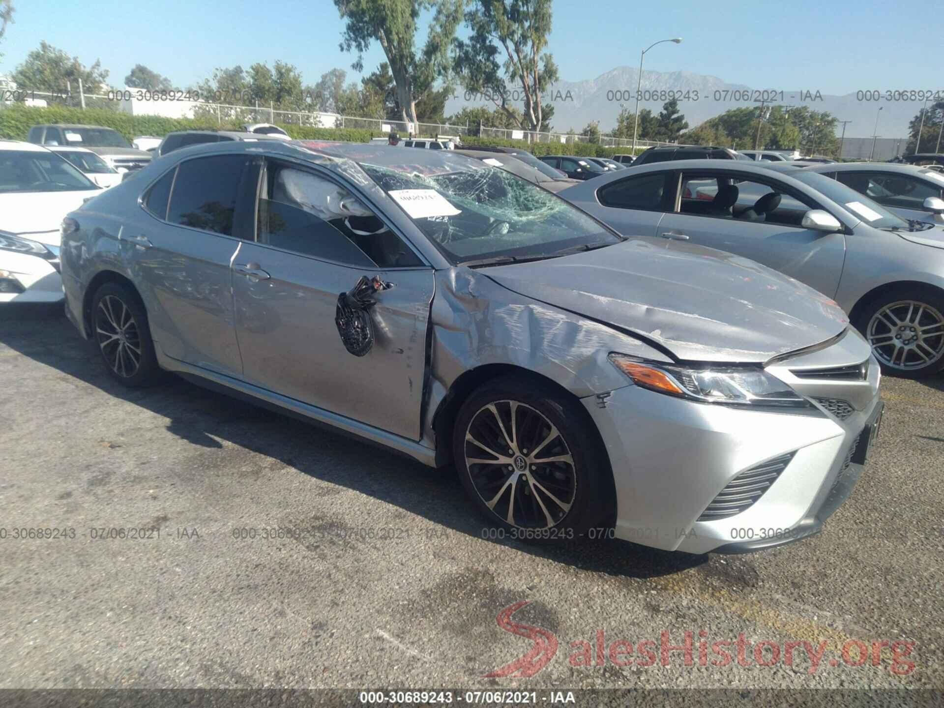 4T1B11HK3KU710924 2019 TOYOTA CAMRY