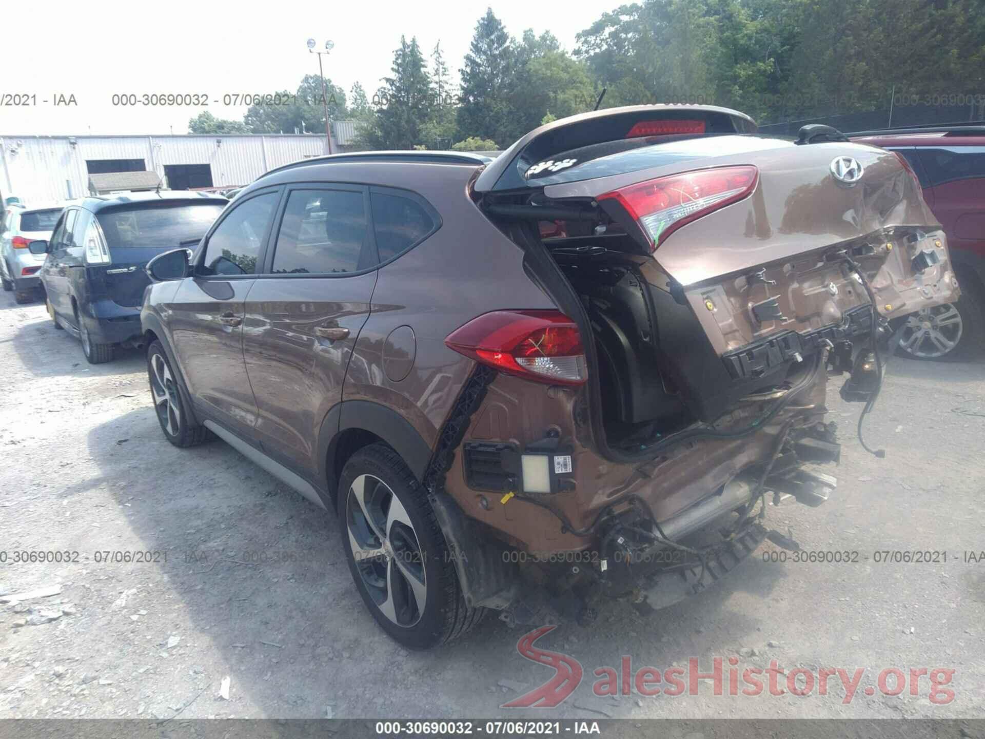 KM8J3CA23HU554484 2017 HYUNDAI TUCSON