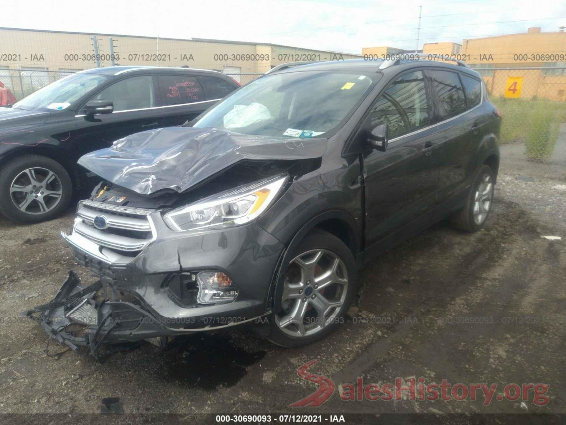 1FMCU9J90KUA76134 2019 FORD ESCAPE