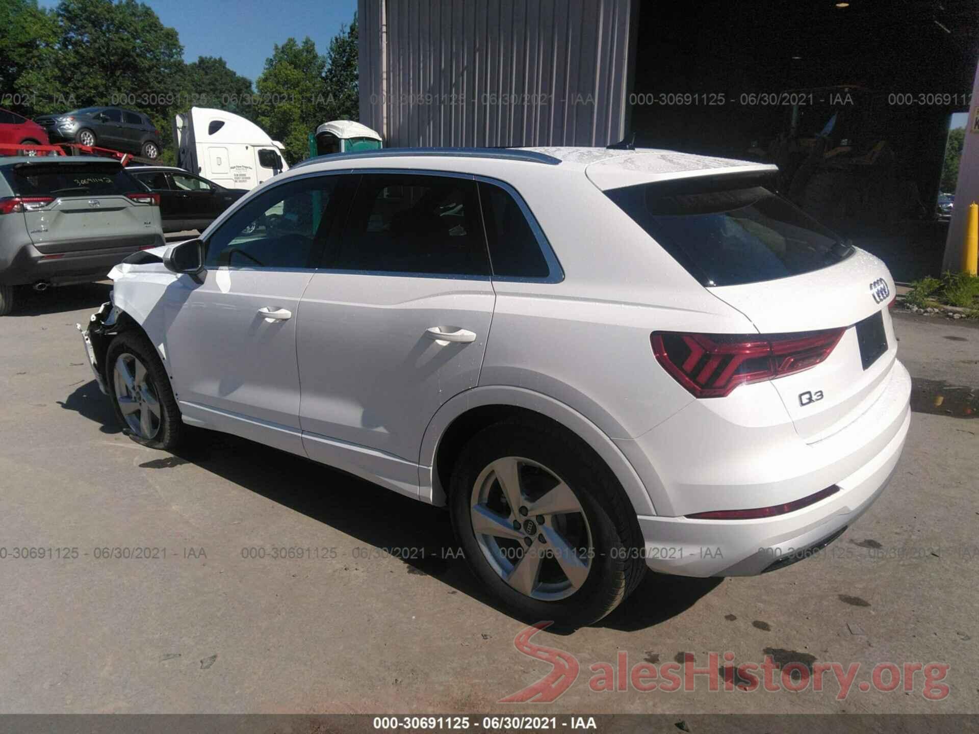 WA1AUCF37M1092472 2021 AUDI Q3