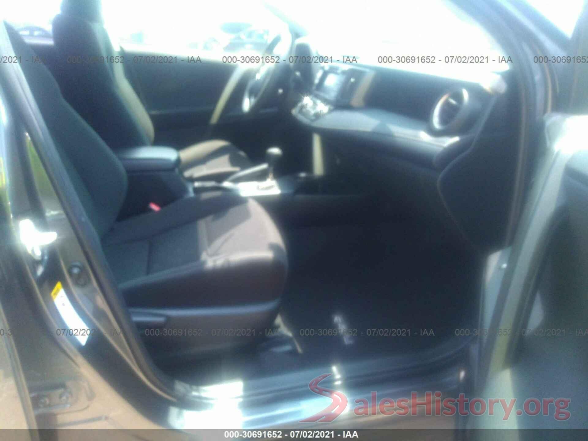 JTMRFREV7FD172803 2015 TOYOTA RAV4