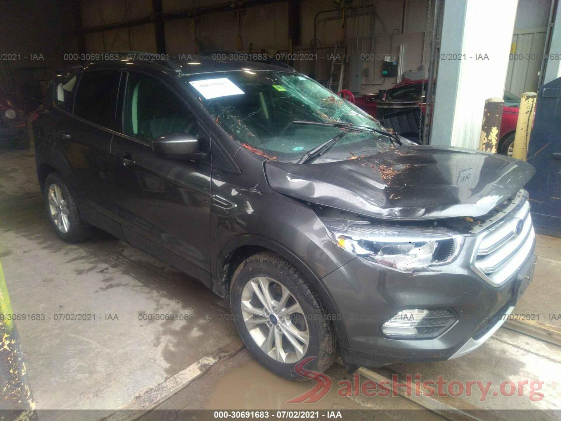 1FMCU9GD4JUC24358 2018 FORD ESCAPE