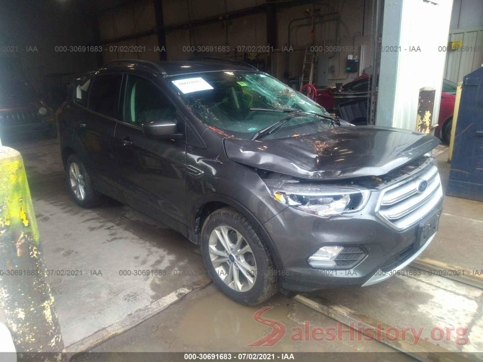 1FMCU9GD4JUC24358 2018 FORD ESCAPE