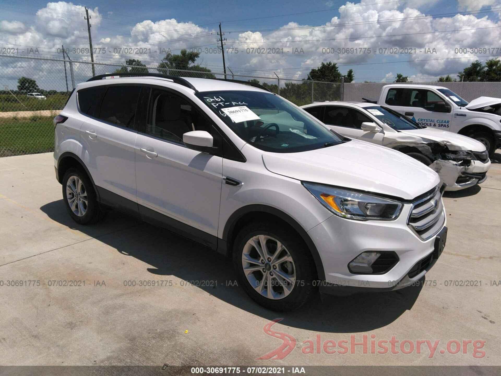 1FMCU0GD3JUB46702 2018 FORD ESCAPE