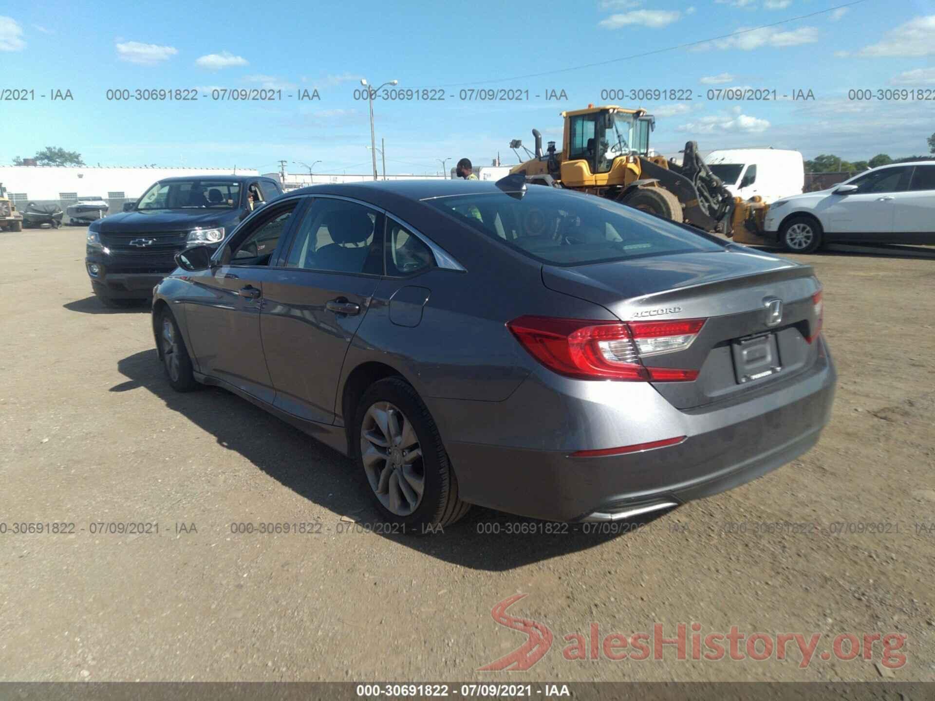 1HGCV1F11JA075985 2018 HONDA ACCORD SEDAN