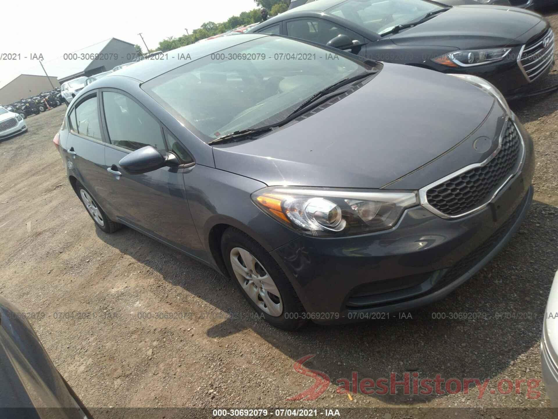 KNAFK4A65G5571086 2016 KIA FORTE