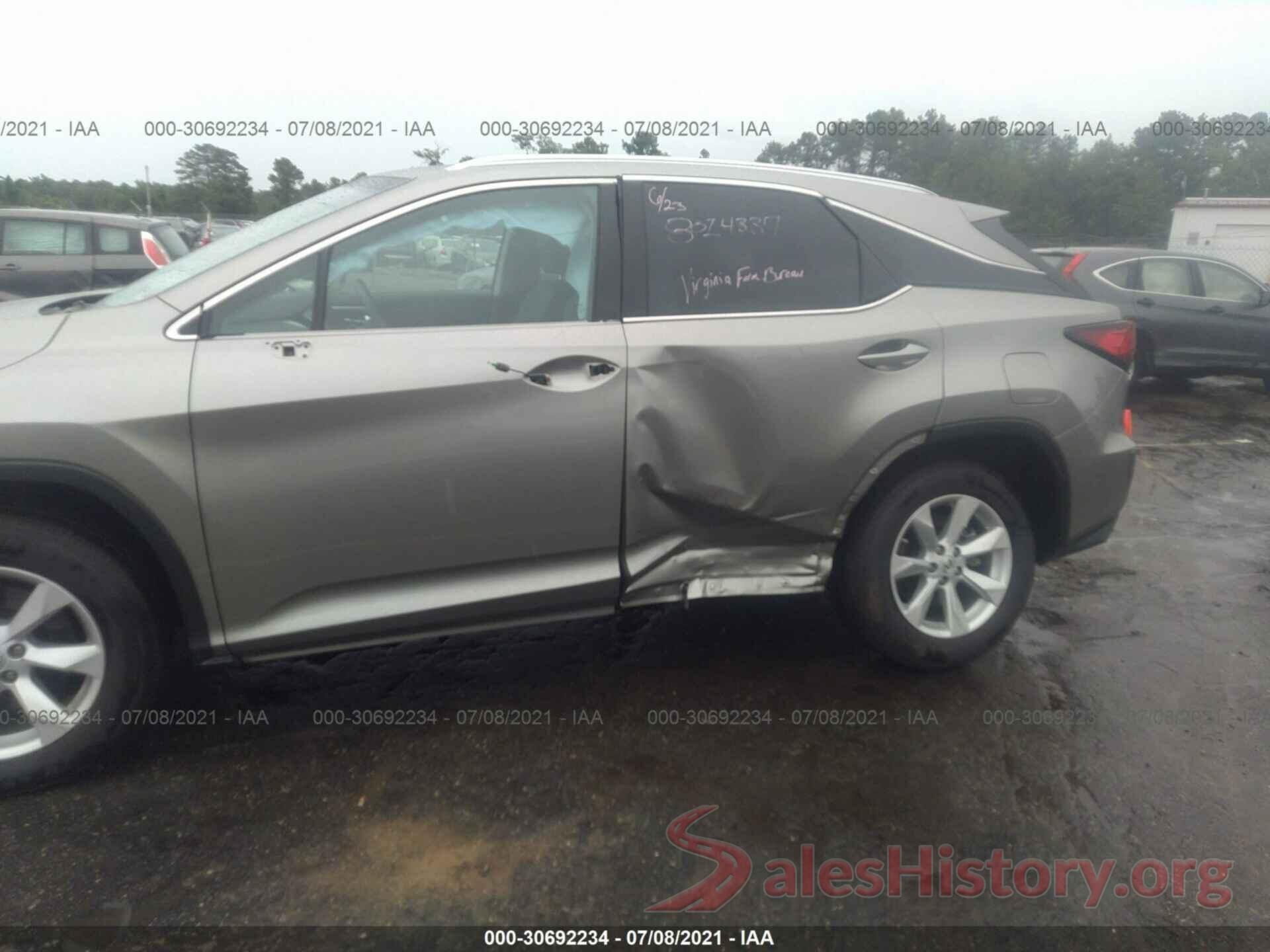 2T2BZMCA2HC115402 2017 LEXUS RX