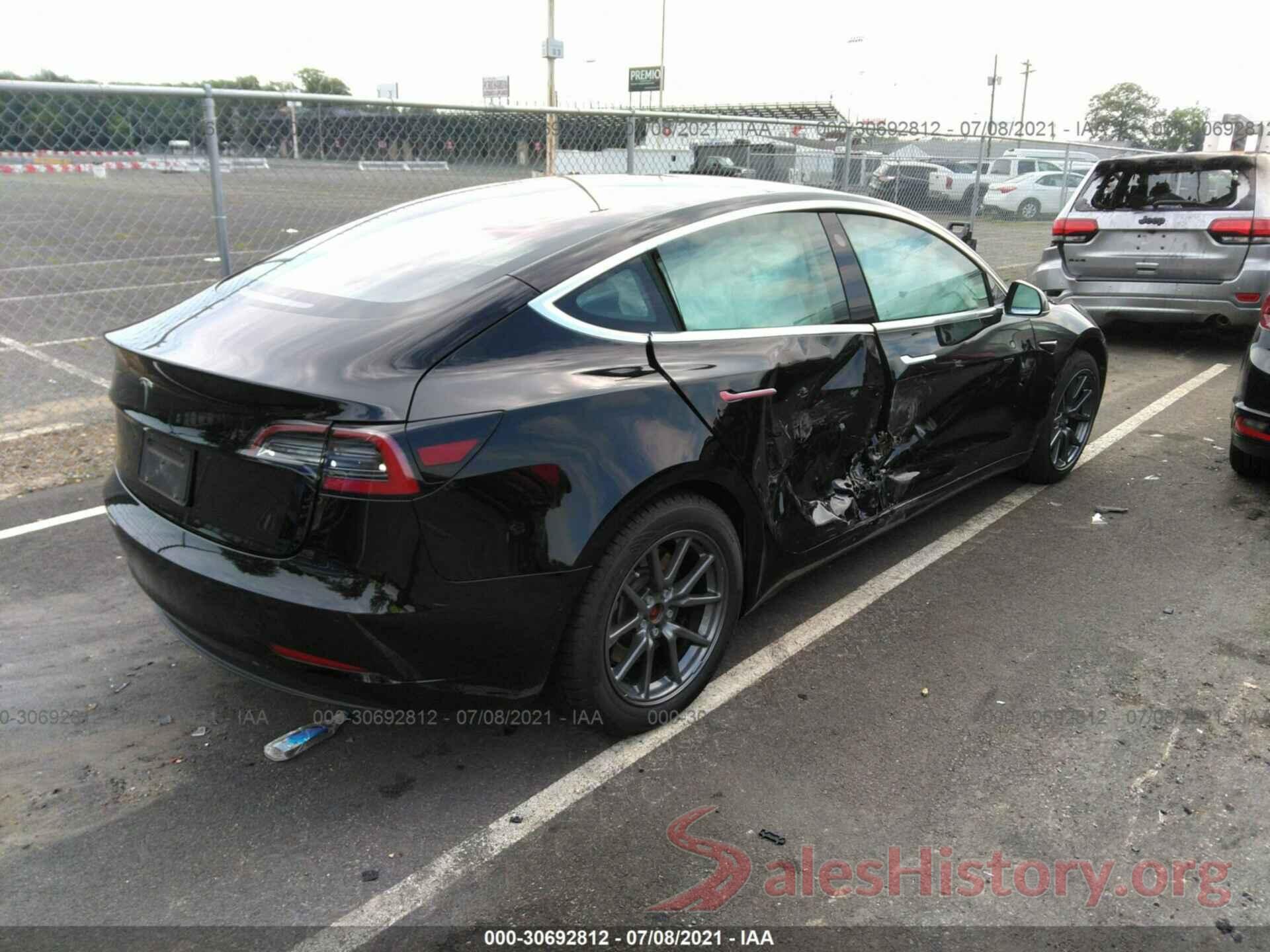 5YJ3E1EA0KF305668 2019 TESLA MODEL 3