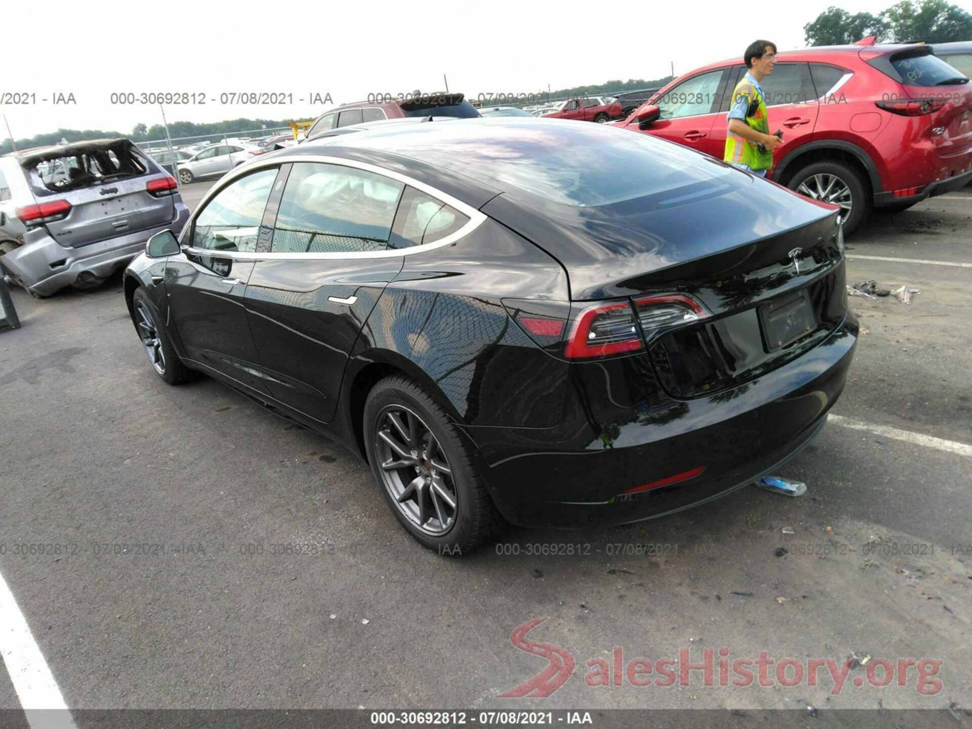 5YJ3E1EA0KF305668 2019 TESLA MODEL 3