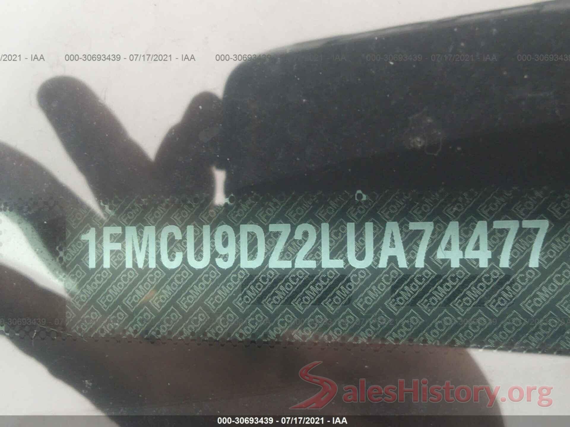 1FMCU9DZ2LUA74477 2020 FORD ESCAPE