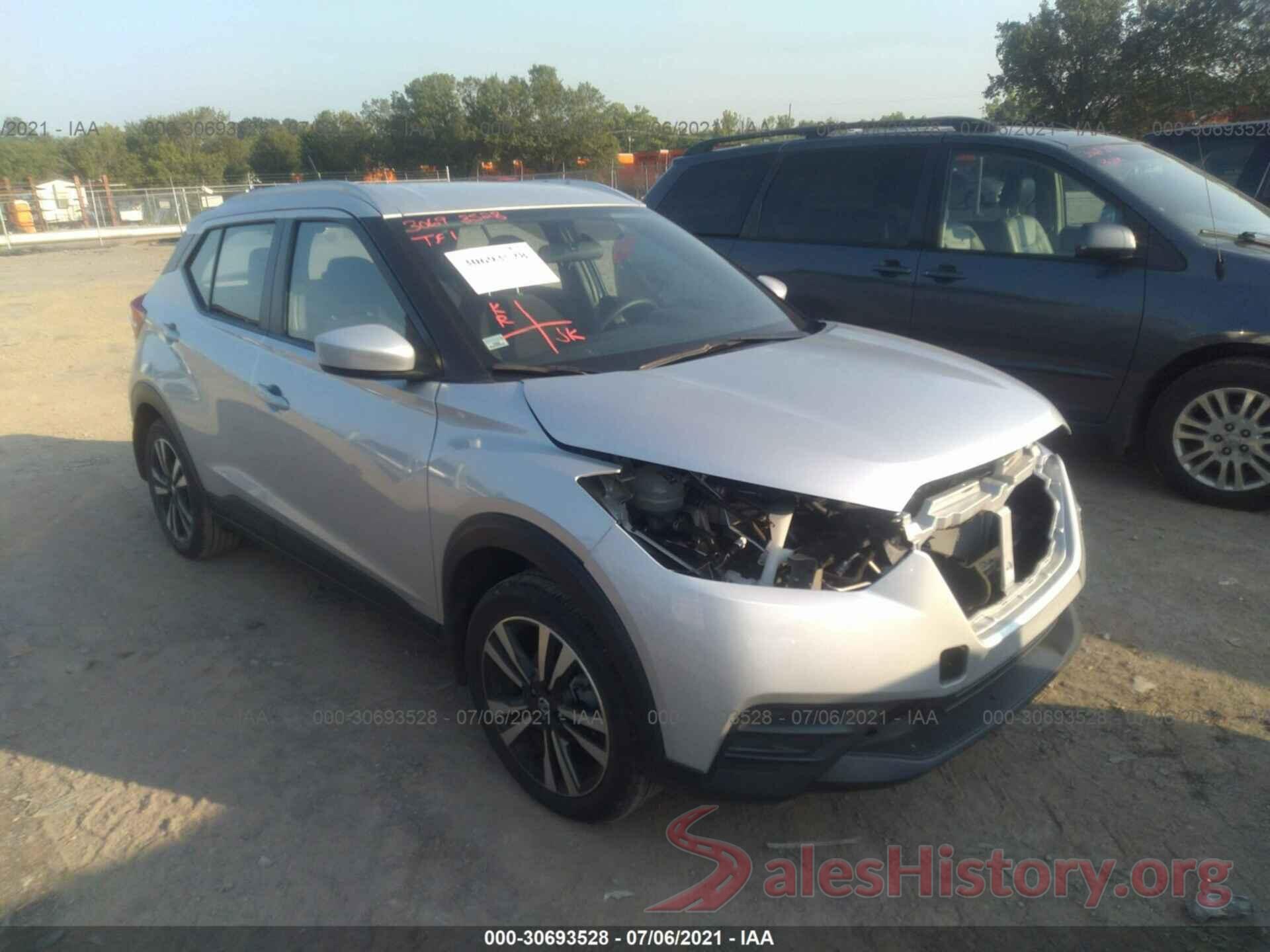 3N1CP5CU3KL496909 2019 NISSAN KICKS