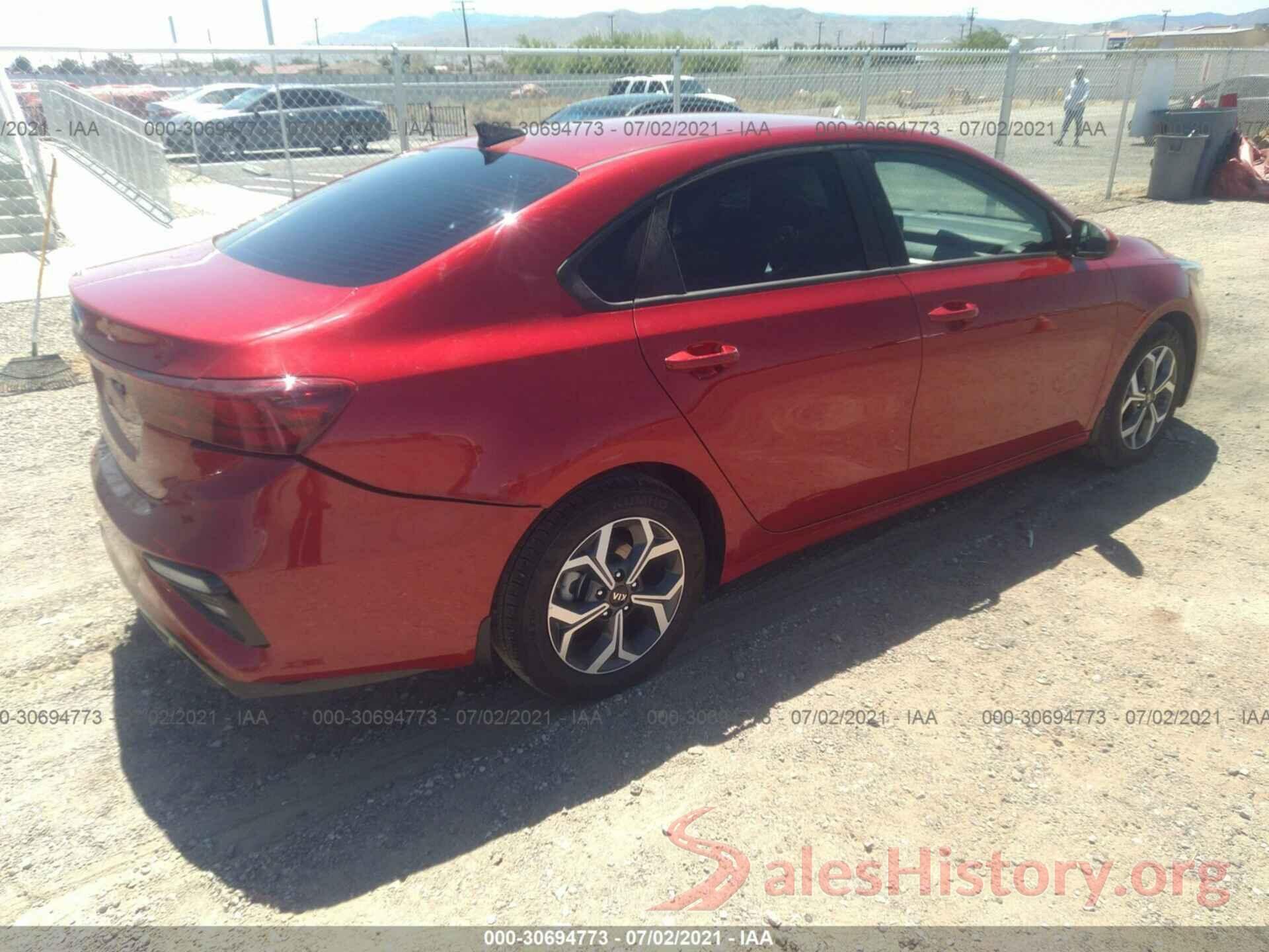 3KPF24AD1ME342468 2021 KIA FORTE