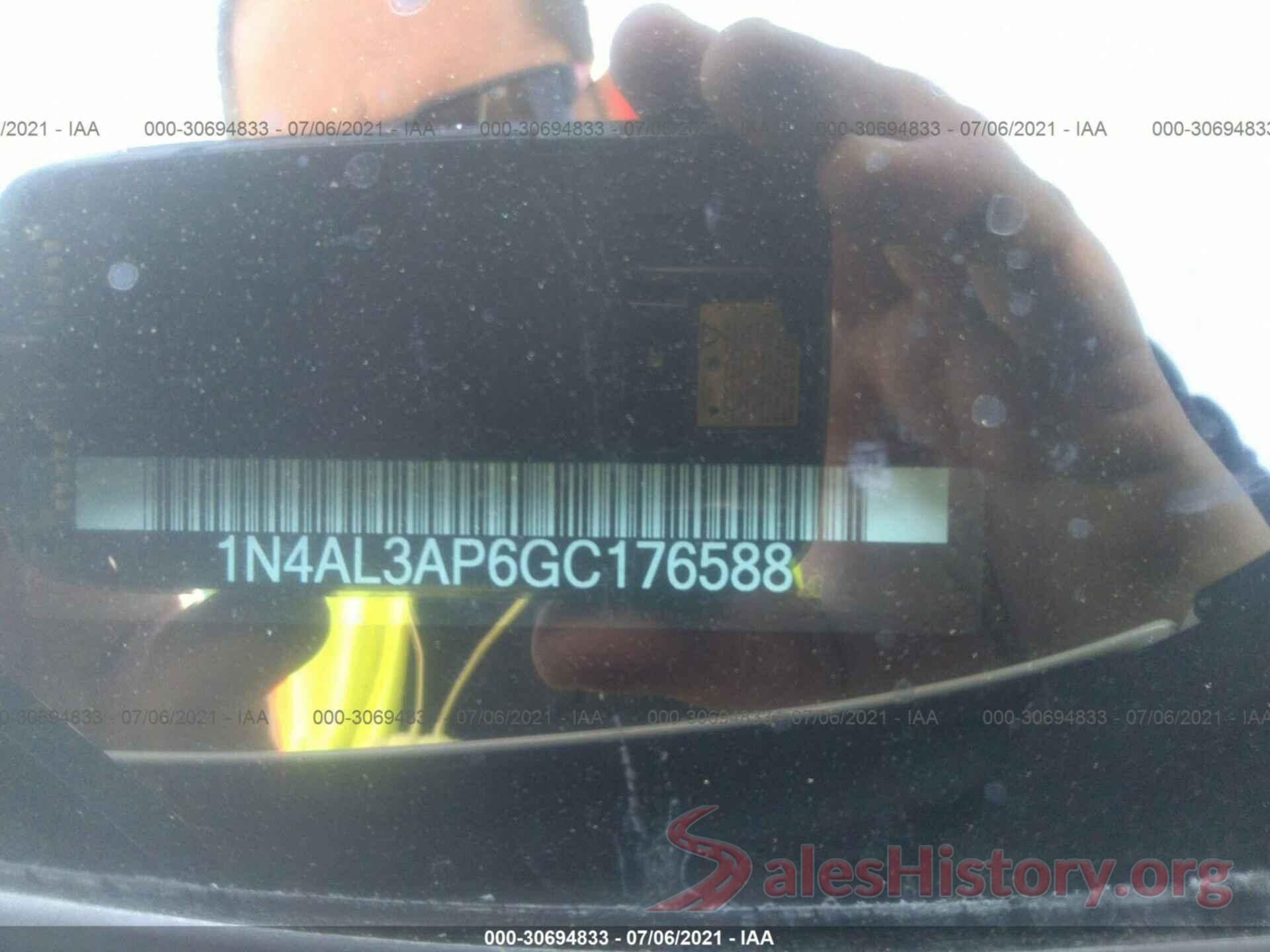 1N4AL3AP6GC176588 2016 NISSAN ALTIMA