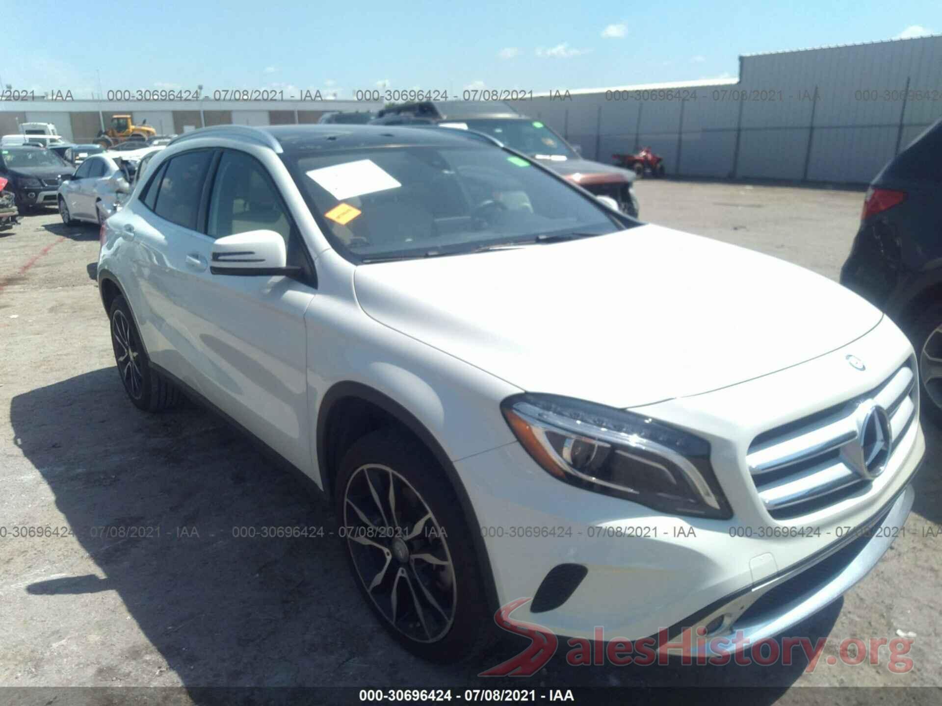 WDCTG4EB7HJ299528 2017 MERCEDES-BENZ GLA