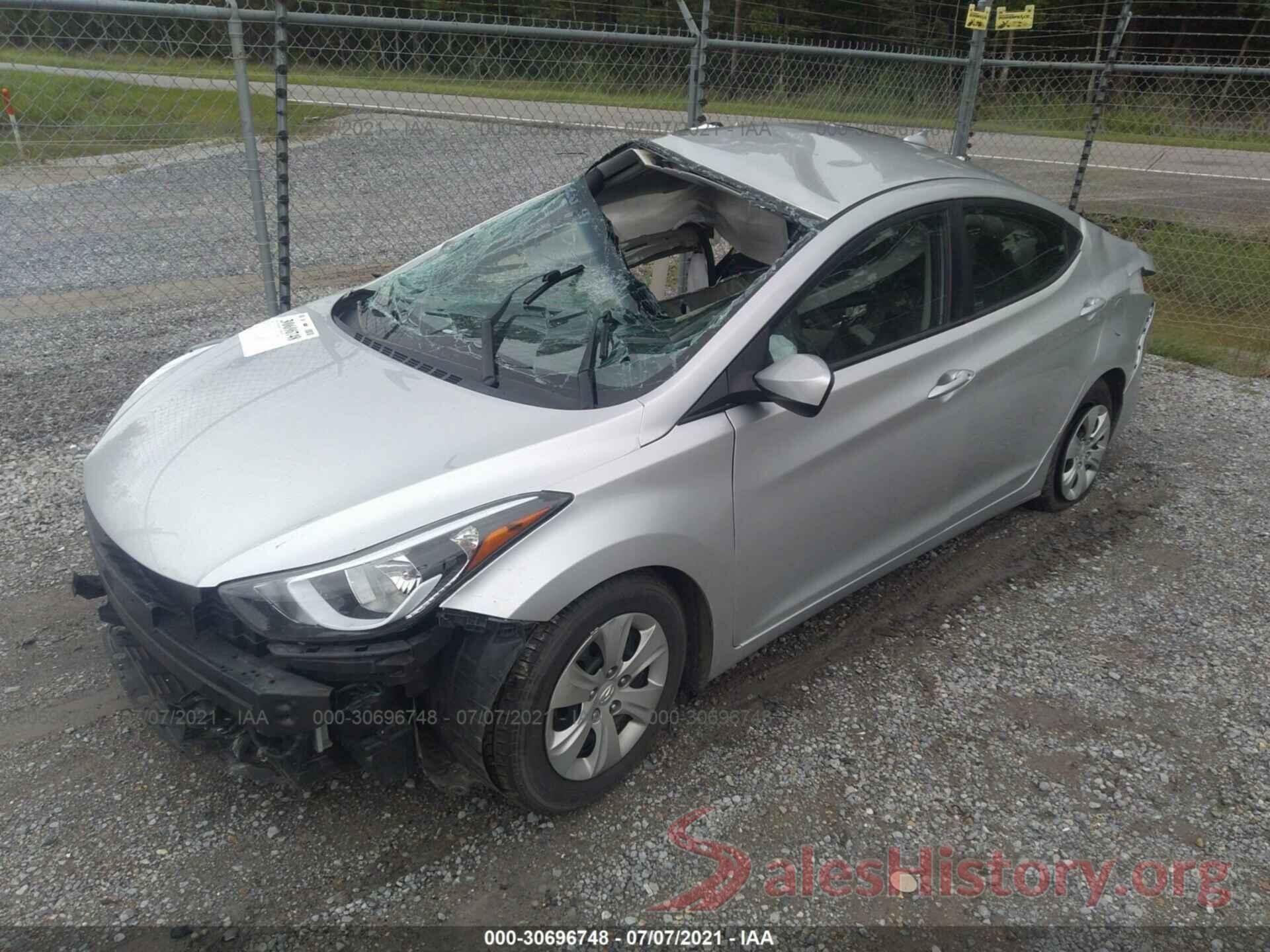 5NPDH4AE9GH767418 2016 HYUNDAI ELANTRA