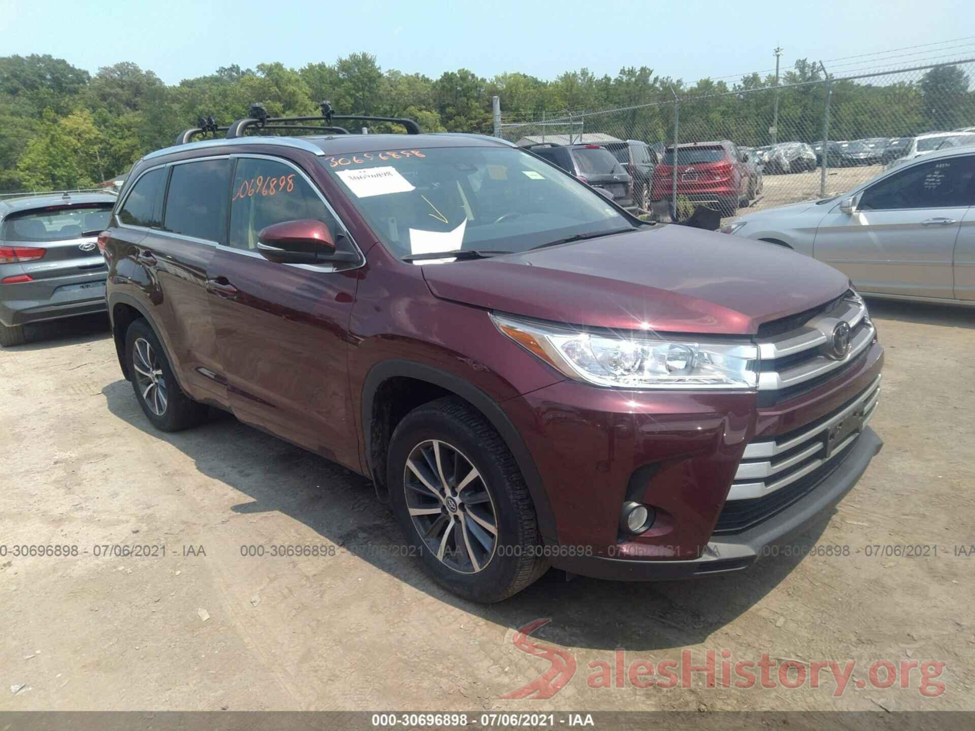 5TDJZRFH0JS496038 2018 TOYOTA HIGHLANDER