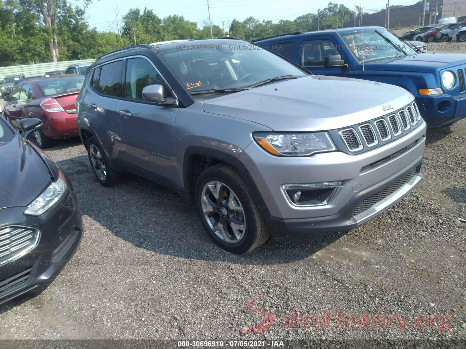 3C4NJDCB4KT735366 2019 JEEP COMPASS