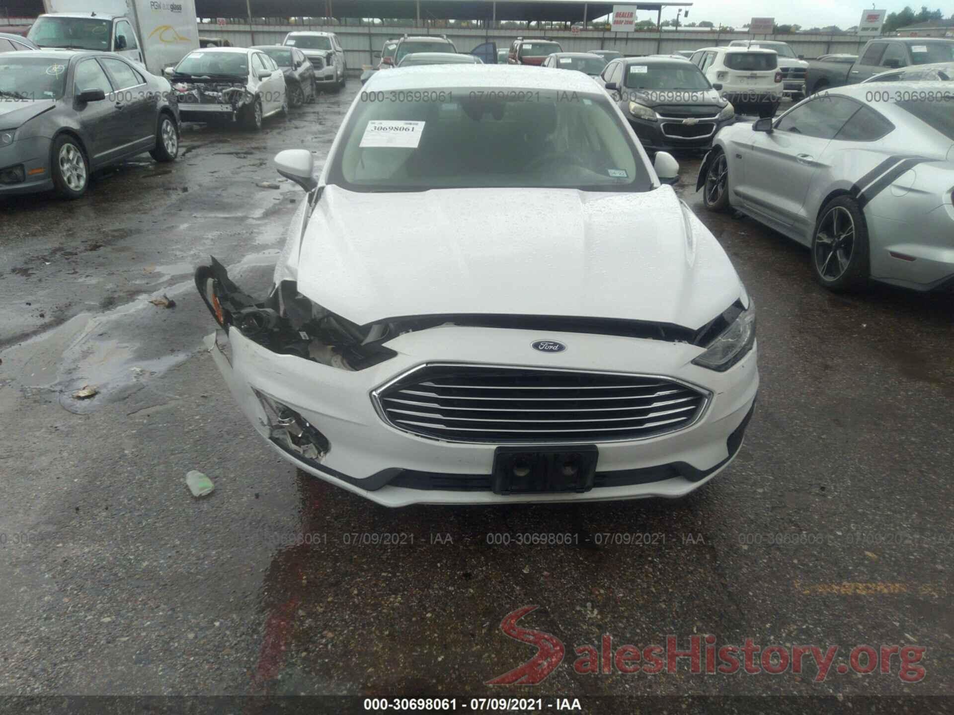 3FA6P0H72KR238755 2019 FORD FUSION