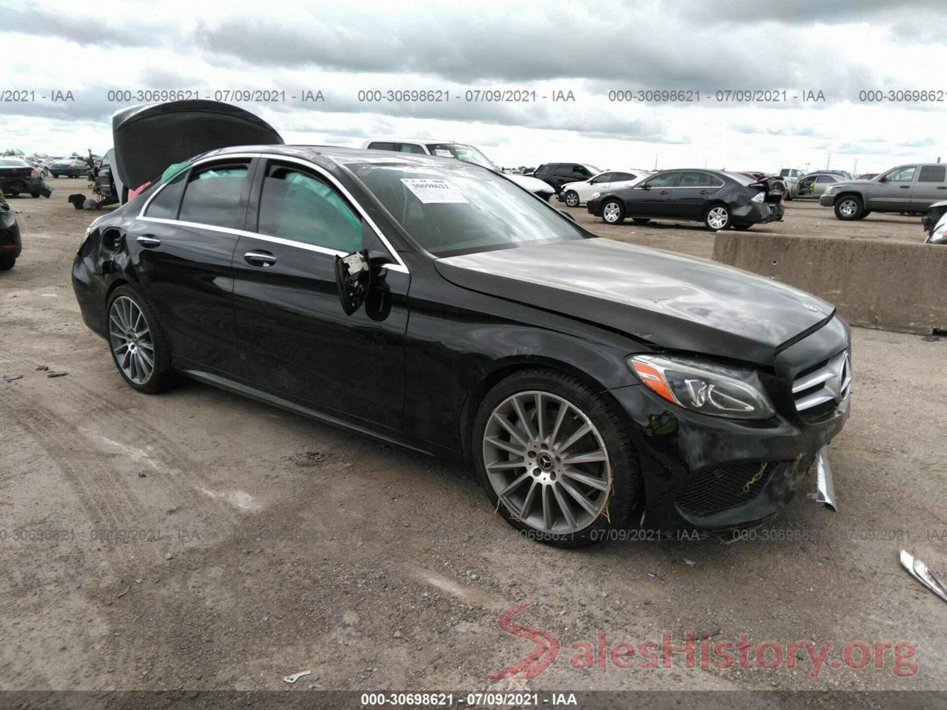 55SWF4JBXJU279054 2018 MERCEDES-BENZ C-CLASS