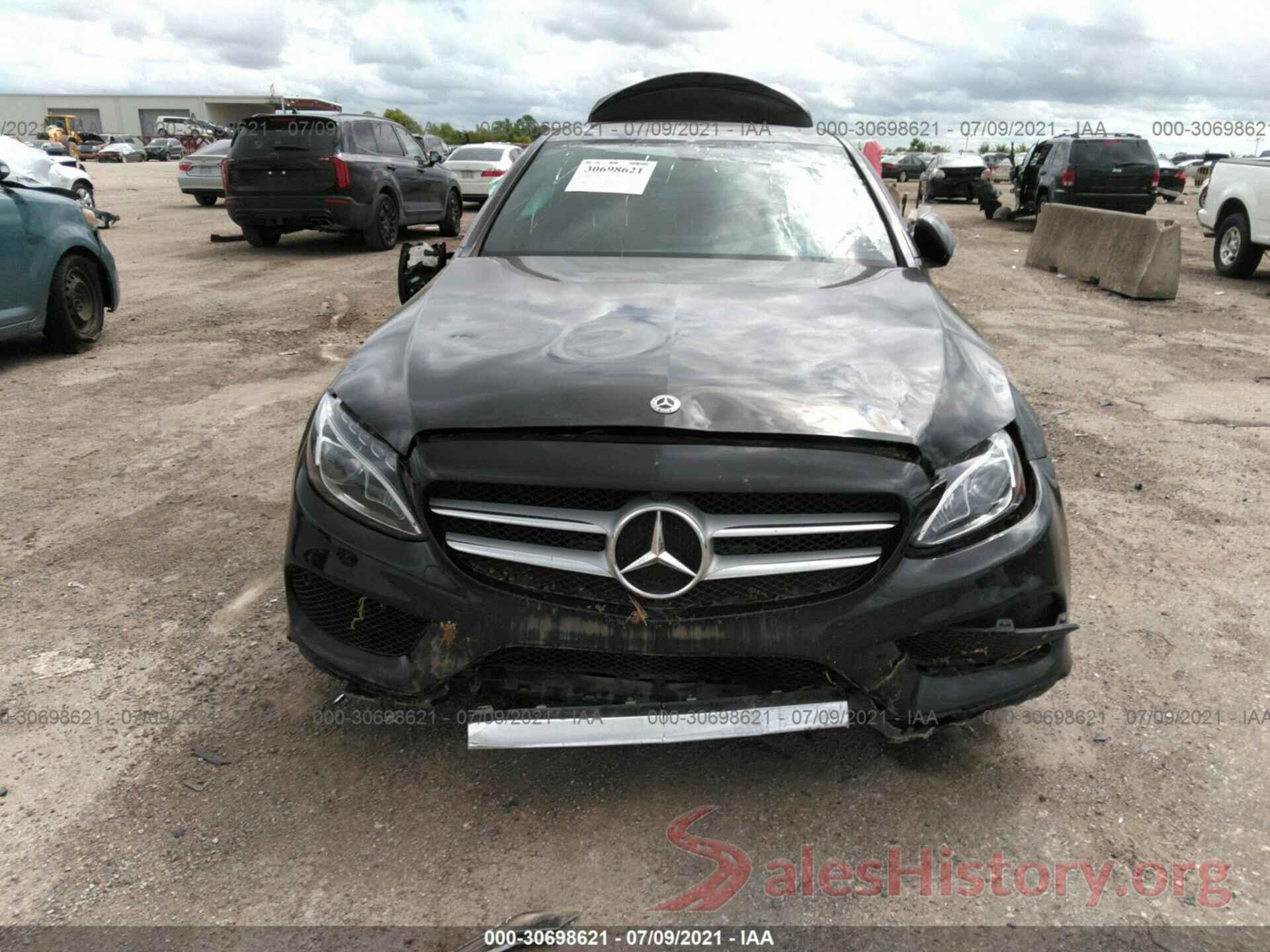 55SWF4JBXJU279054 2018 MERCEDES-BENZ C-CLASS