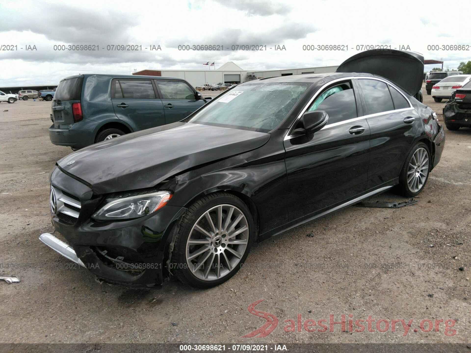 55SWF4JBXJU279054 2018 MERCEDES-BENZ C-CLASS