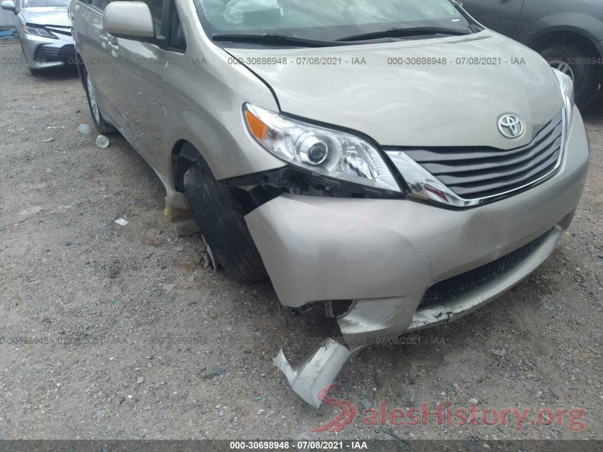 5TDYZ3DC7HS778769 2017 TOYOTA SIENNA